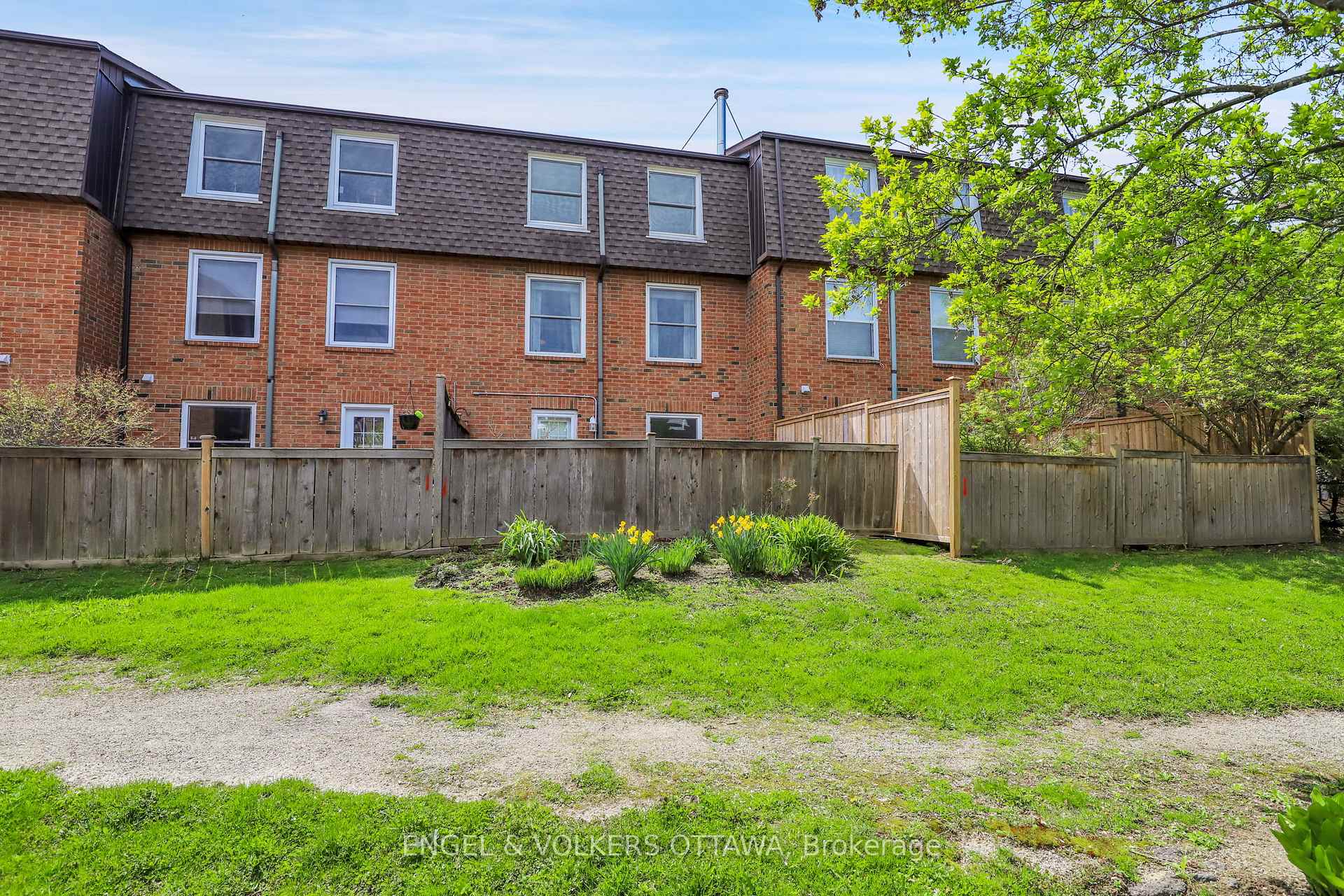 Photo 34 of 1089 Borden Side Road, Ottawa, Carleton Heights — HOMEH