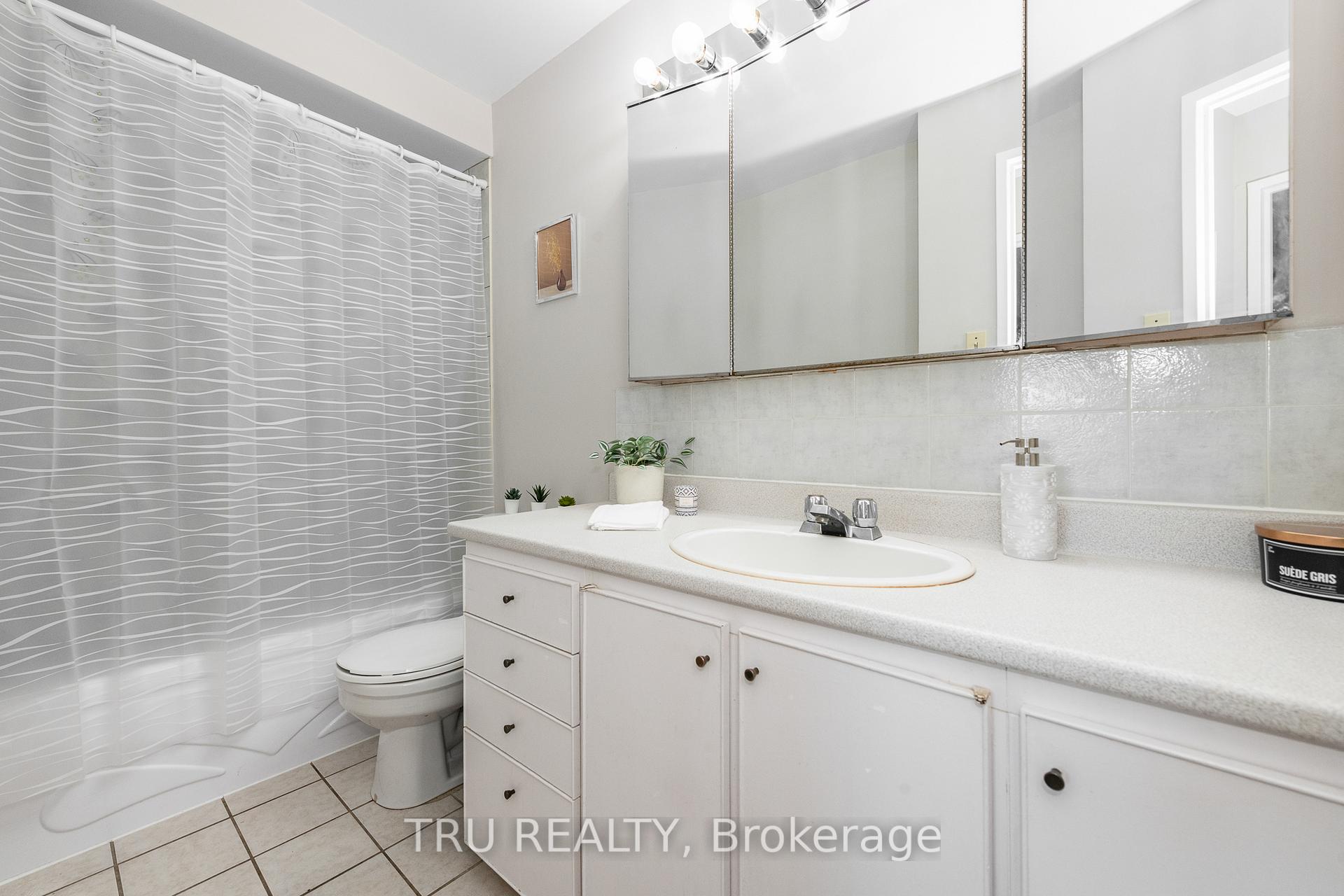 Photo 19 of Unit 805, 415 Greenview Avenue, Ottawa, Britannia — HOMEH