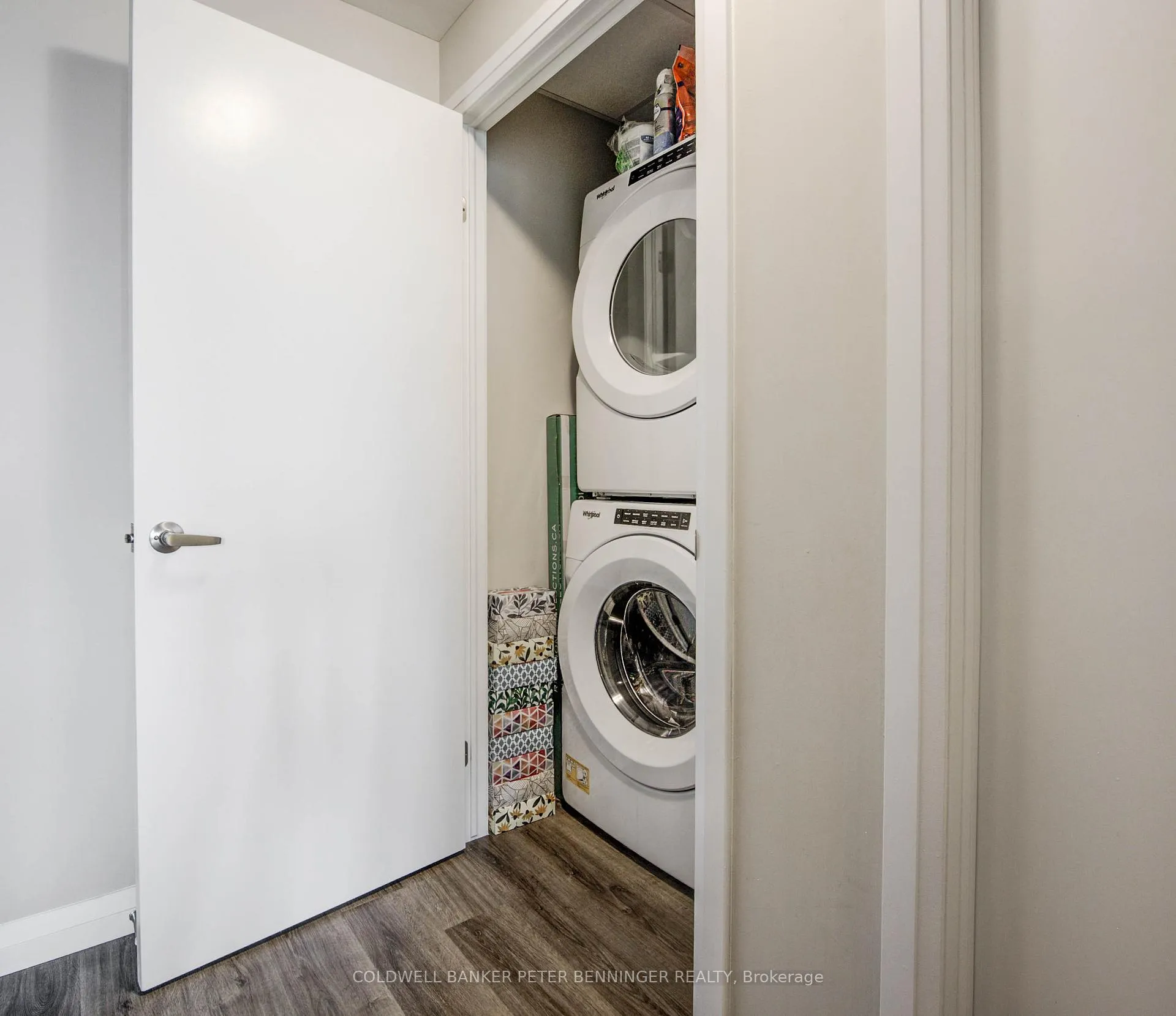Photo 10 of Unit 1807, 108 Garment Street, Kitchener — HOMEH