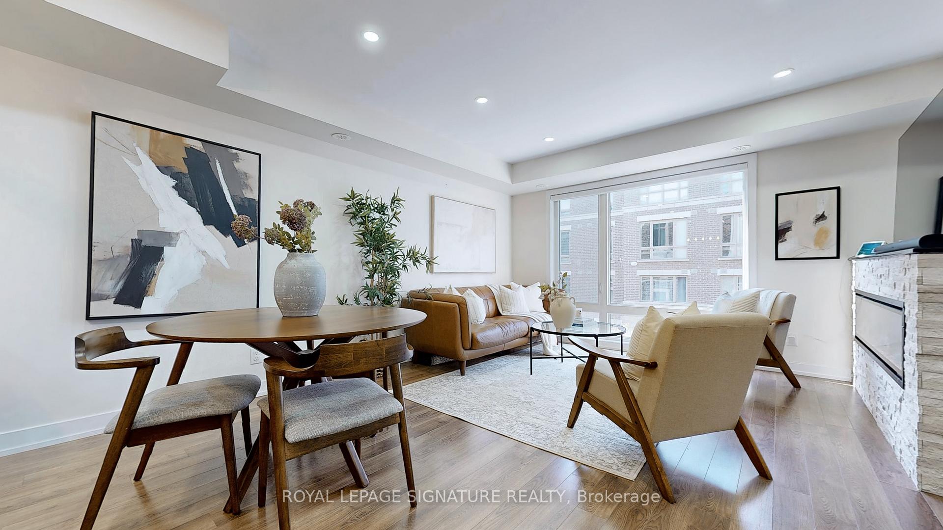 Photo 4 of Unit 1010, 55 Lindcrest Manor, Markham, Cornell — HOMEH