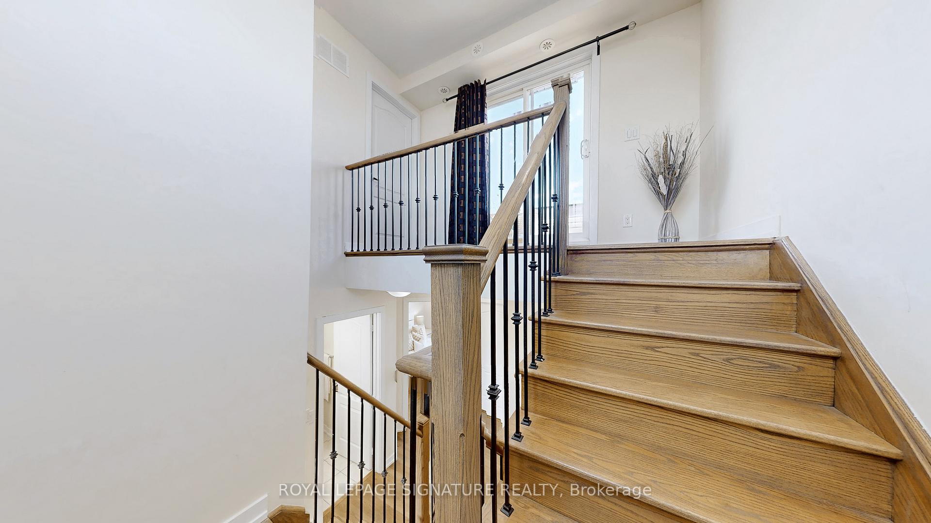 Photo 17 of Unit 1010, 55 Lindcrest Manor, Markham, Cornell — HOMEH