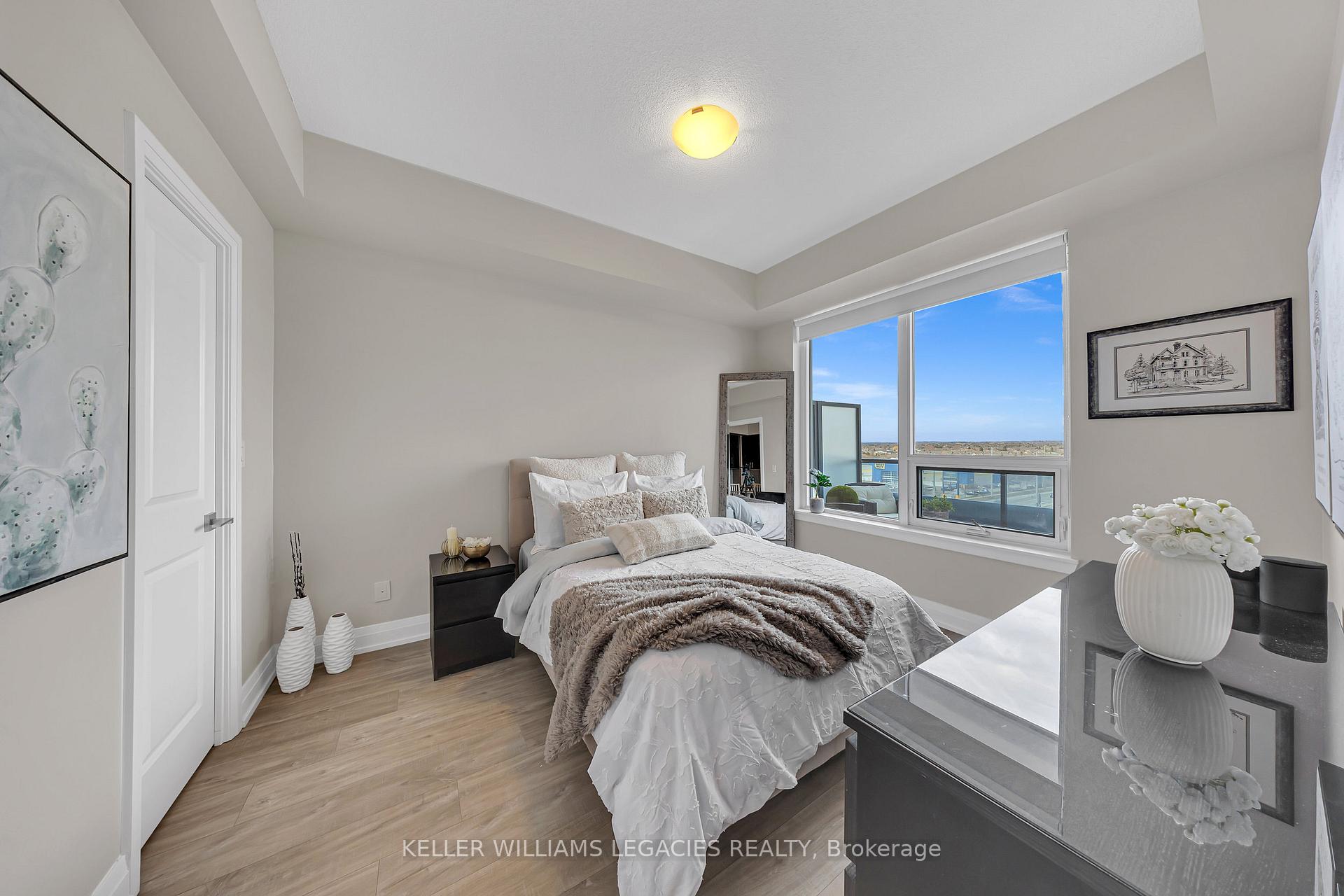 Photo 4 of Unit 610, 3700 Highway 7 Road, Vaughan, Vaughan Corporate Centre — HOMEH