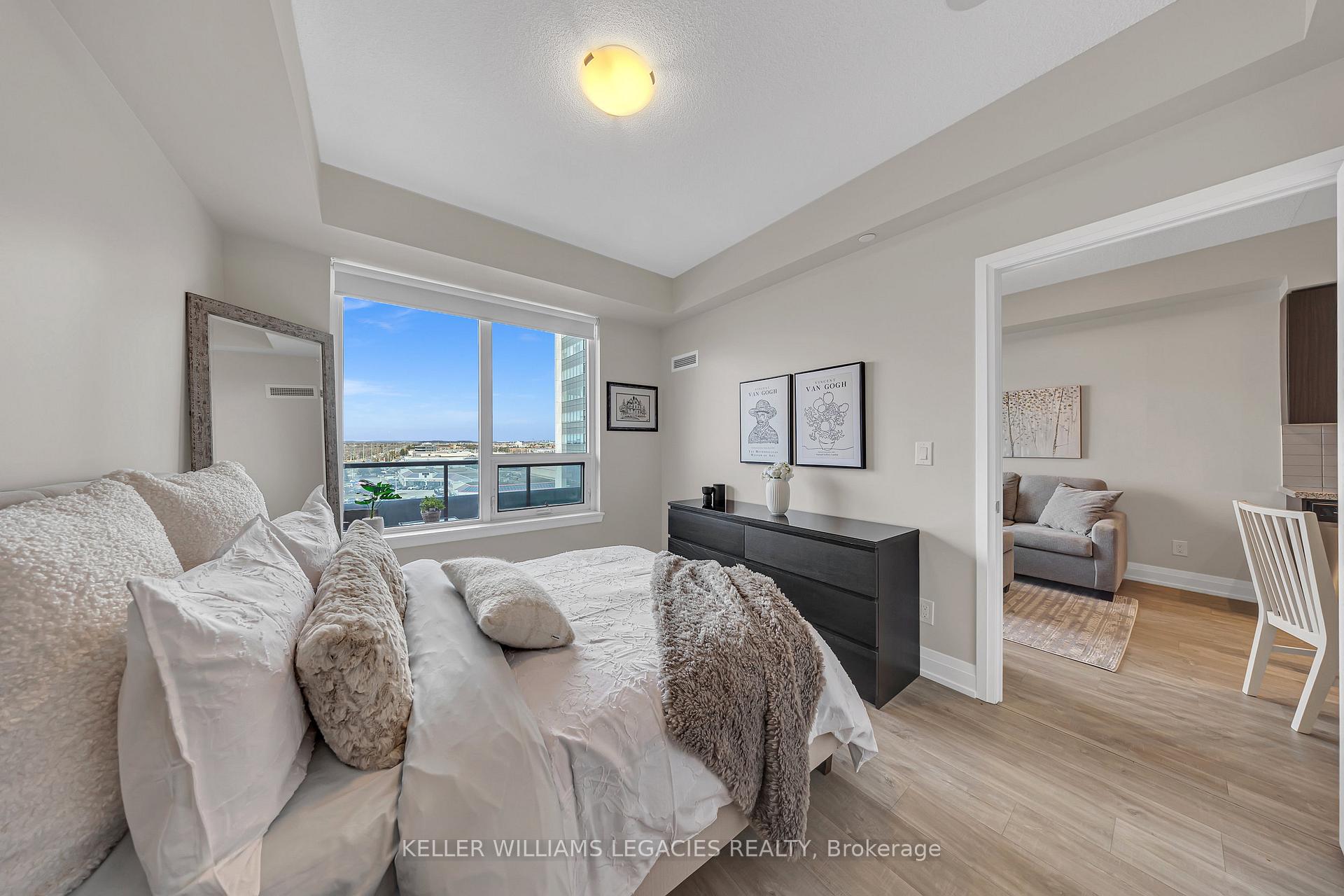 Photo 5 of Unit 610, 3700 Highway 7 Road, Vaughan, Vaughan Corporate Centre — HOMEH