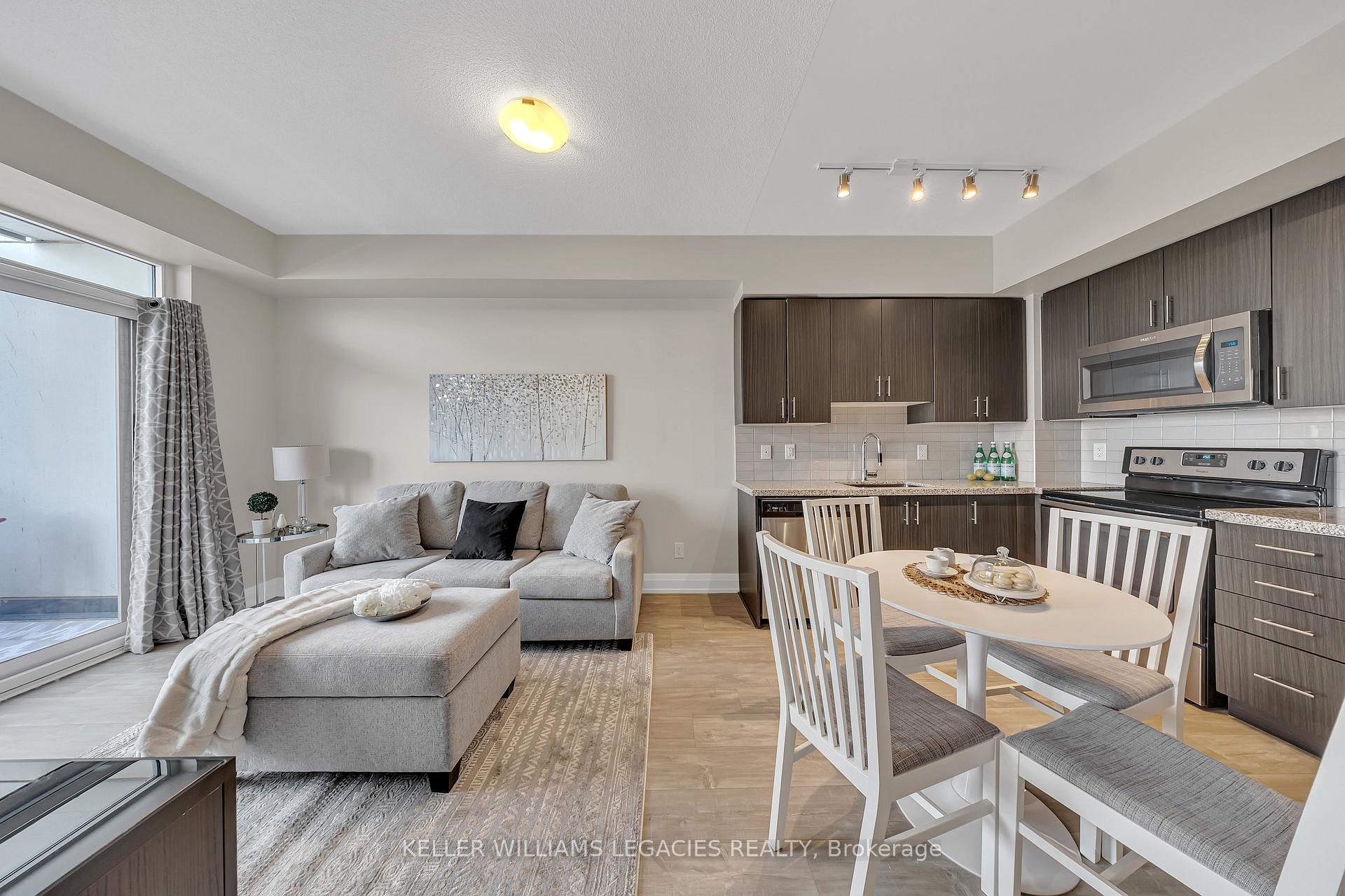 Photo 12 of Unit 610, 3700 Highway 7 Road, Vaughan, Vaughan Corporate Centre — HOMEH