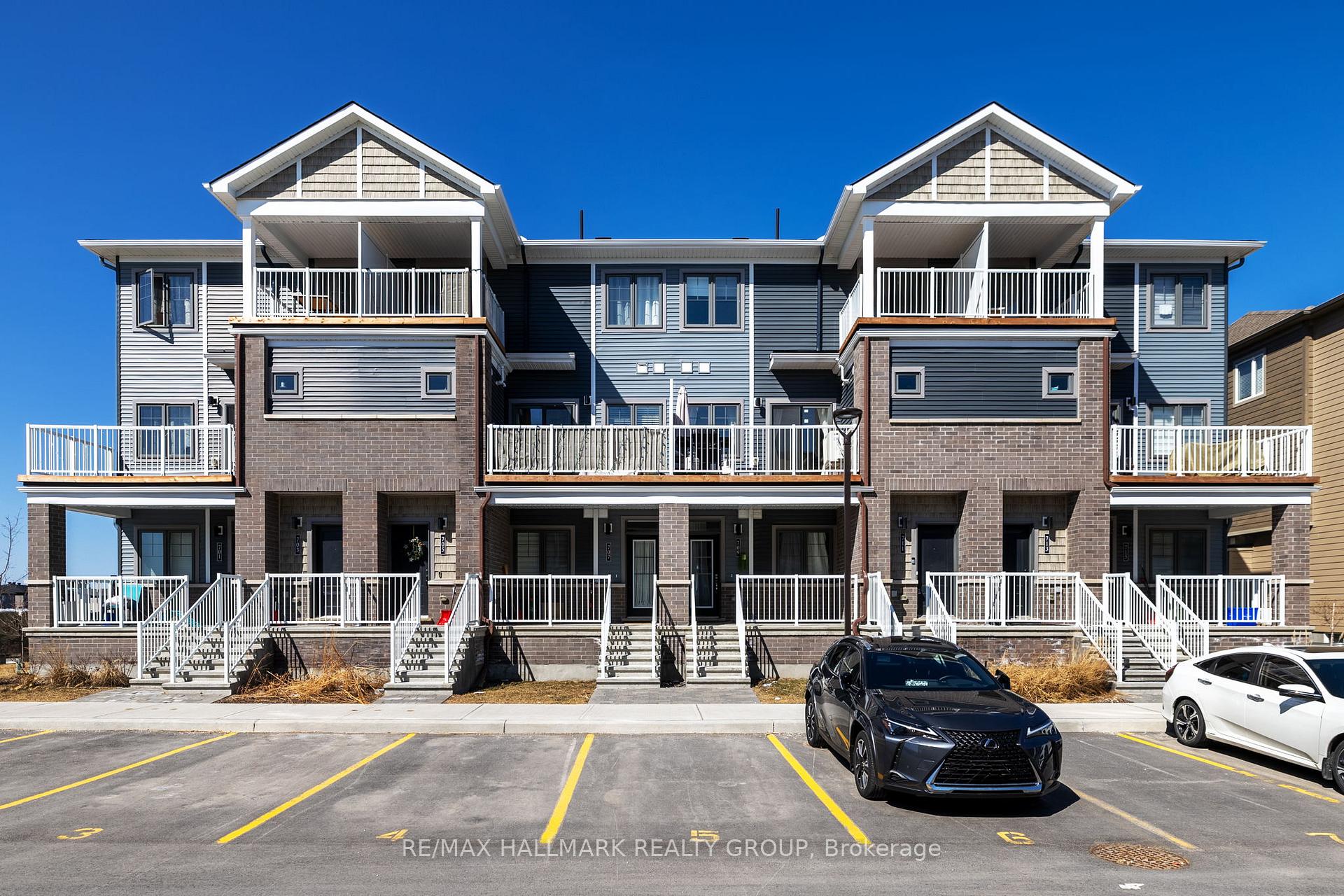 Photo 1 of 711 Chromite, Ottawa, Barrhaven - Heritage Park — HOMEH