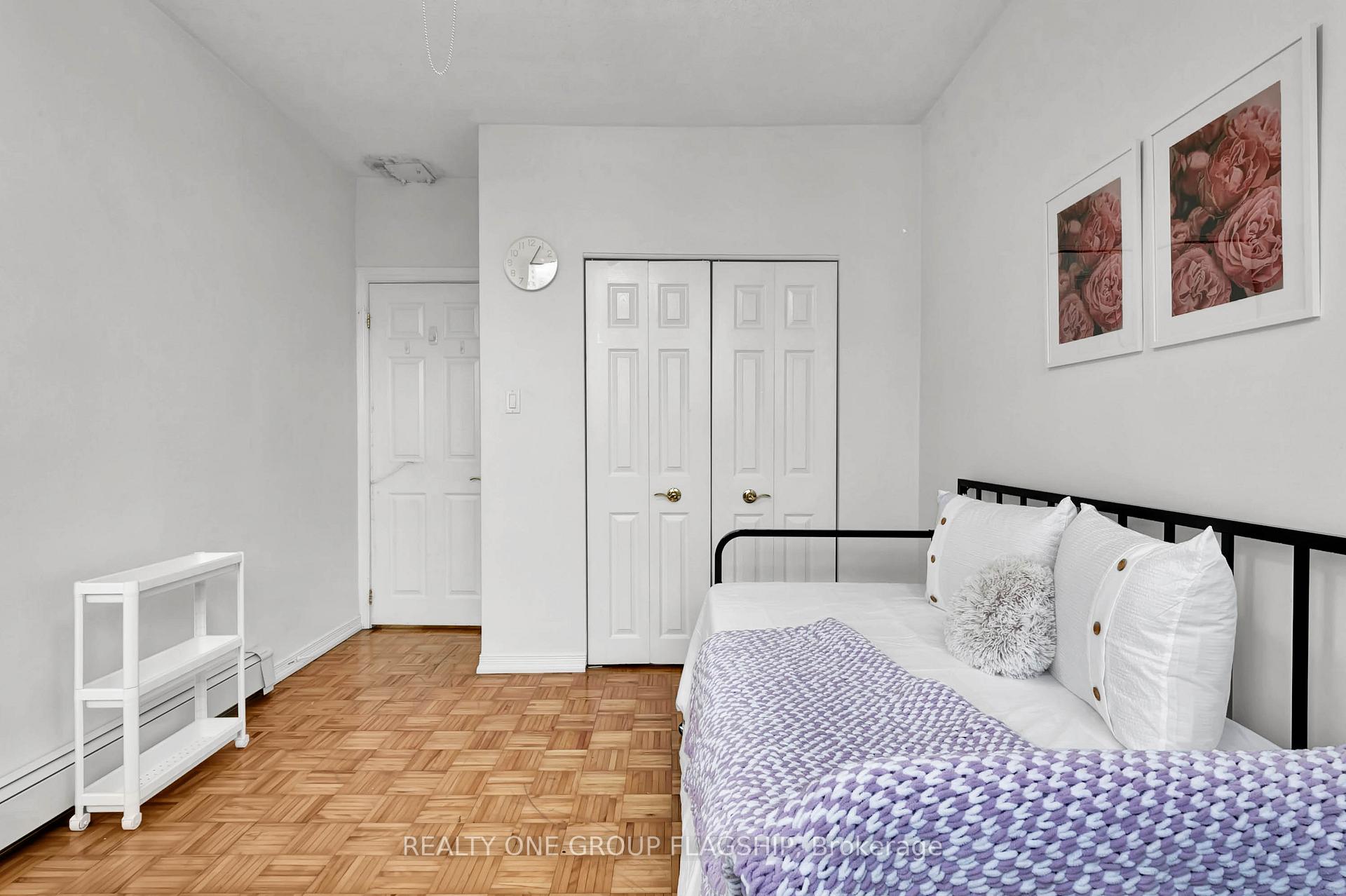 Photo 12 of Unit 702, 293 Mohawk Road E, Hamilton, Hill Park — HOMEH