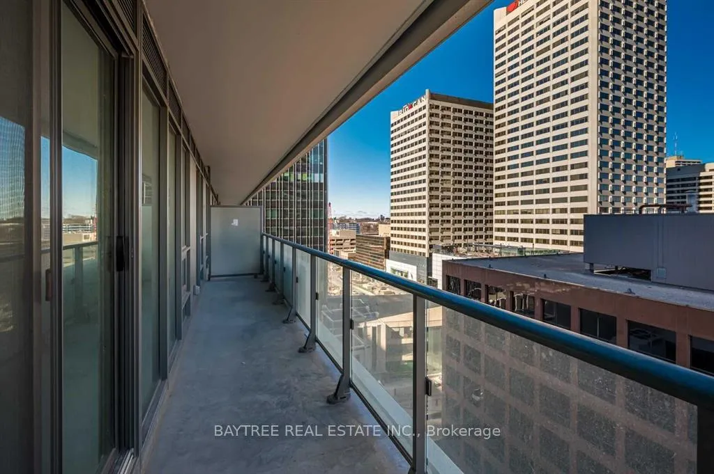 Photo 16 of Unit 1401, 2221 Yonge Street, Toronto, Mount Pleasant West — HOMEH