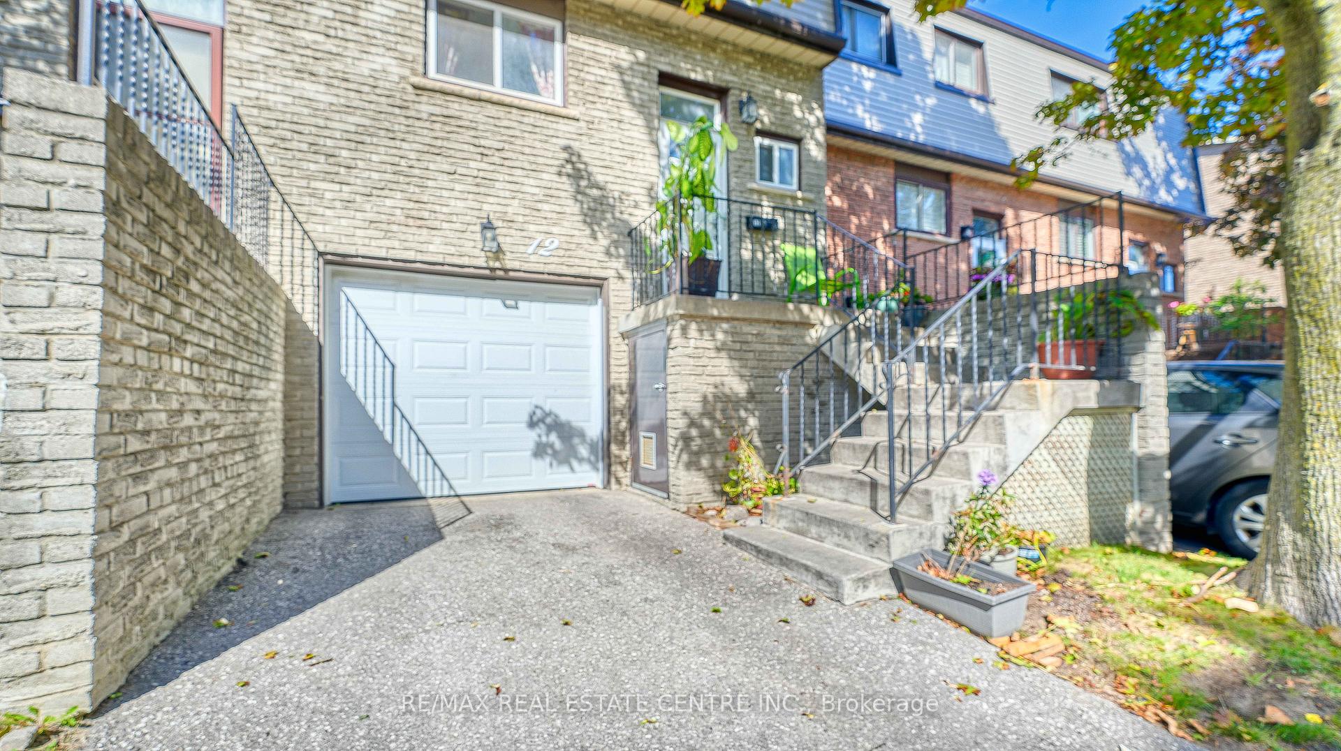 Photo 3 of Unit 12, 1945 Denmar Road, Pickering, Village East — HOMEH