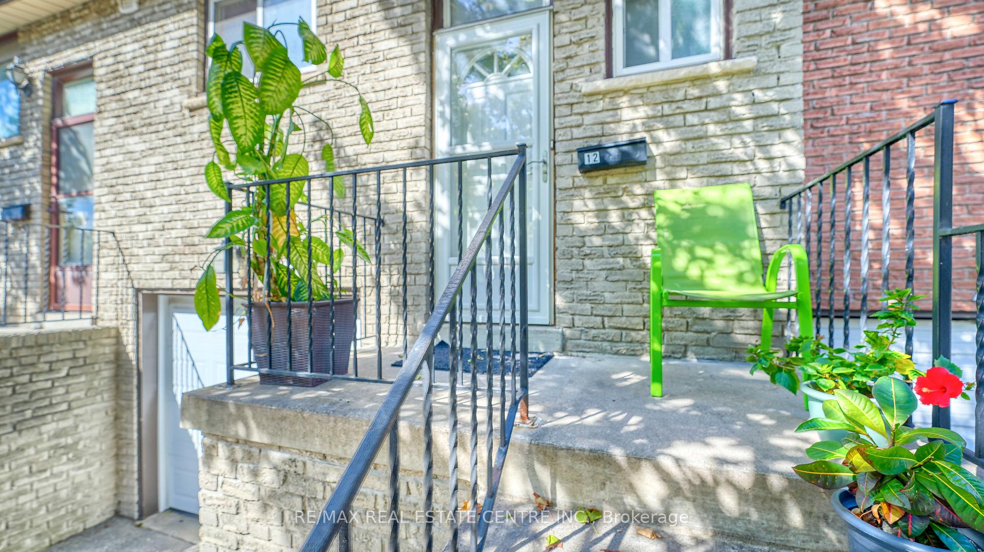 Photo 4 of Unit 12, 1945 Denmar Road, Pickering, Village East — HOMEH