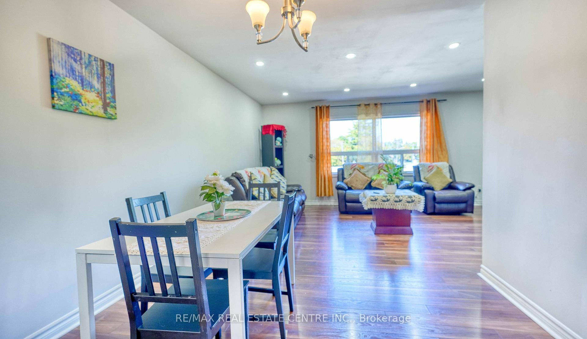 Photo 13 of Unit 12, 1945 Denmar Road, Pickering, Village East — HOMEH