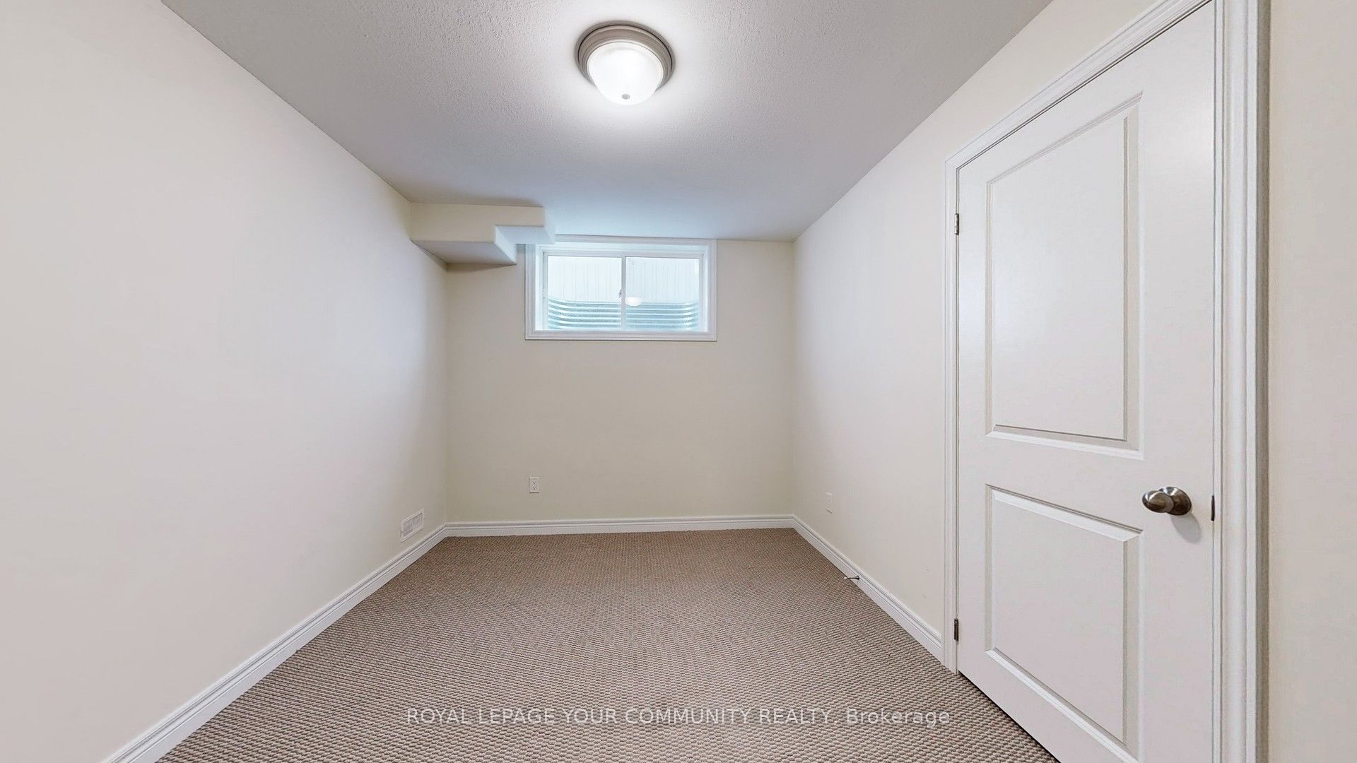 Photo 71 of 606 Haylook Gardens, Peterborough, Northcrest Ward 5 — HOMEH