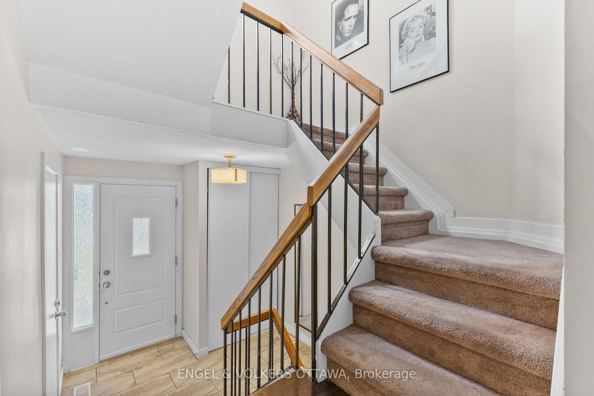 Photo 15 of 42D Benlea Drive, Ottawa, Tanglewood — HOMEH