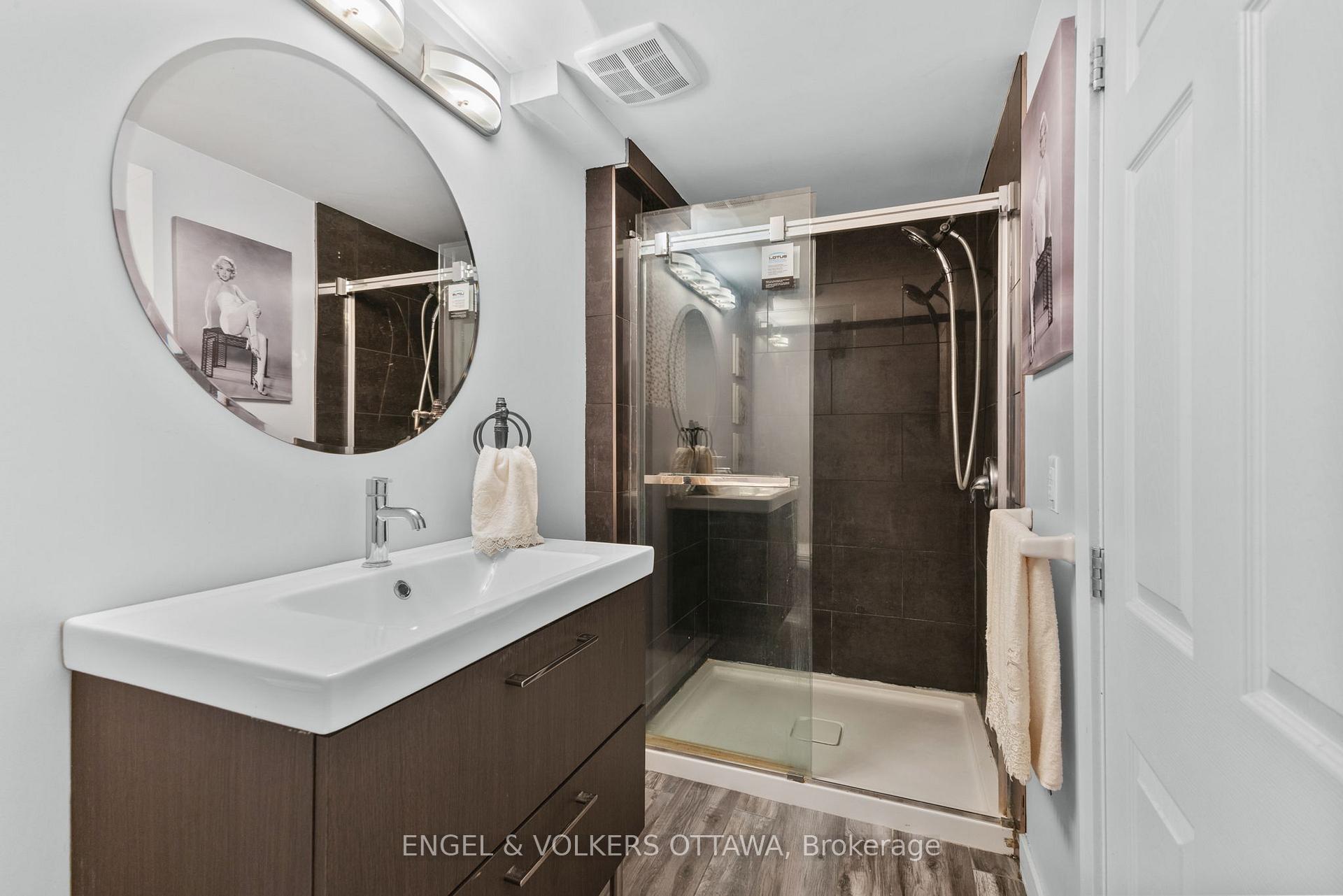 Photo 29 of 42D Benlea Drive, Ottawa, Tanglewood — HOMEH