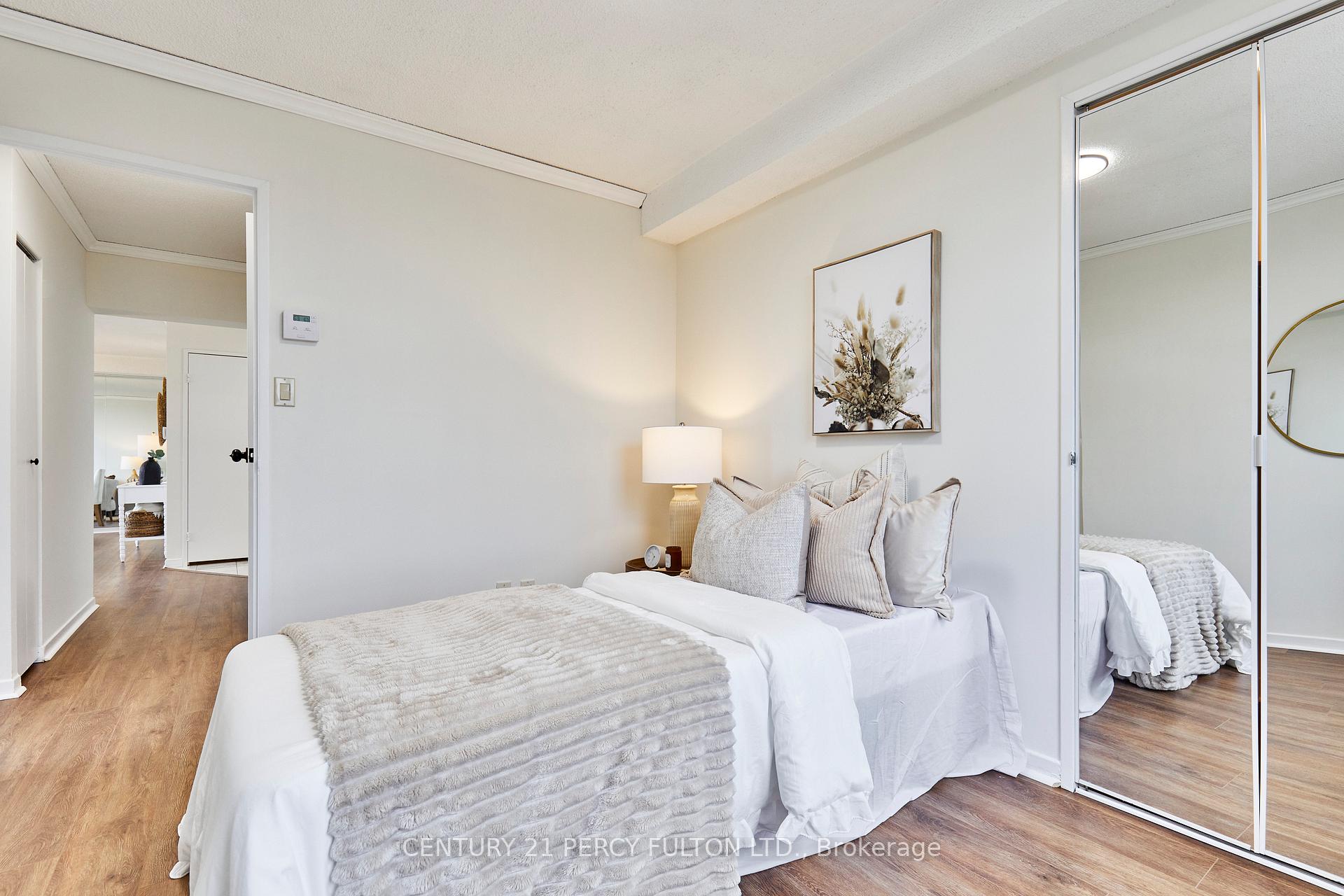 Photo 17 of Unit PH12, 55 William Street E, Oshawa, O'Neill — HOMEH