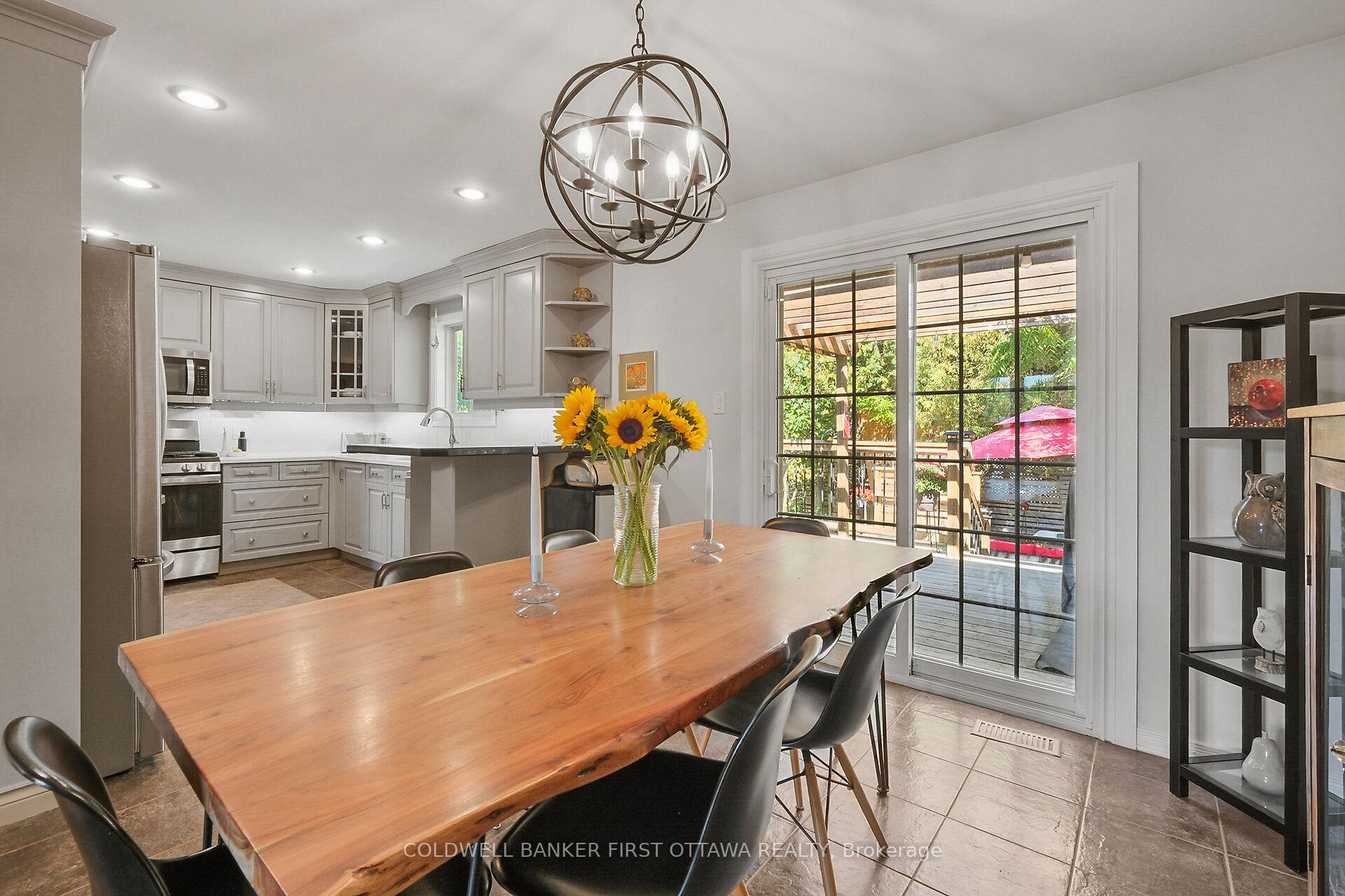 Photo 9 of 421 Ferrill Crescent, Carleton Place — HOMEH