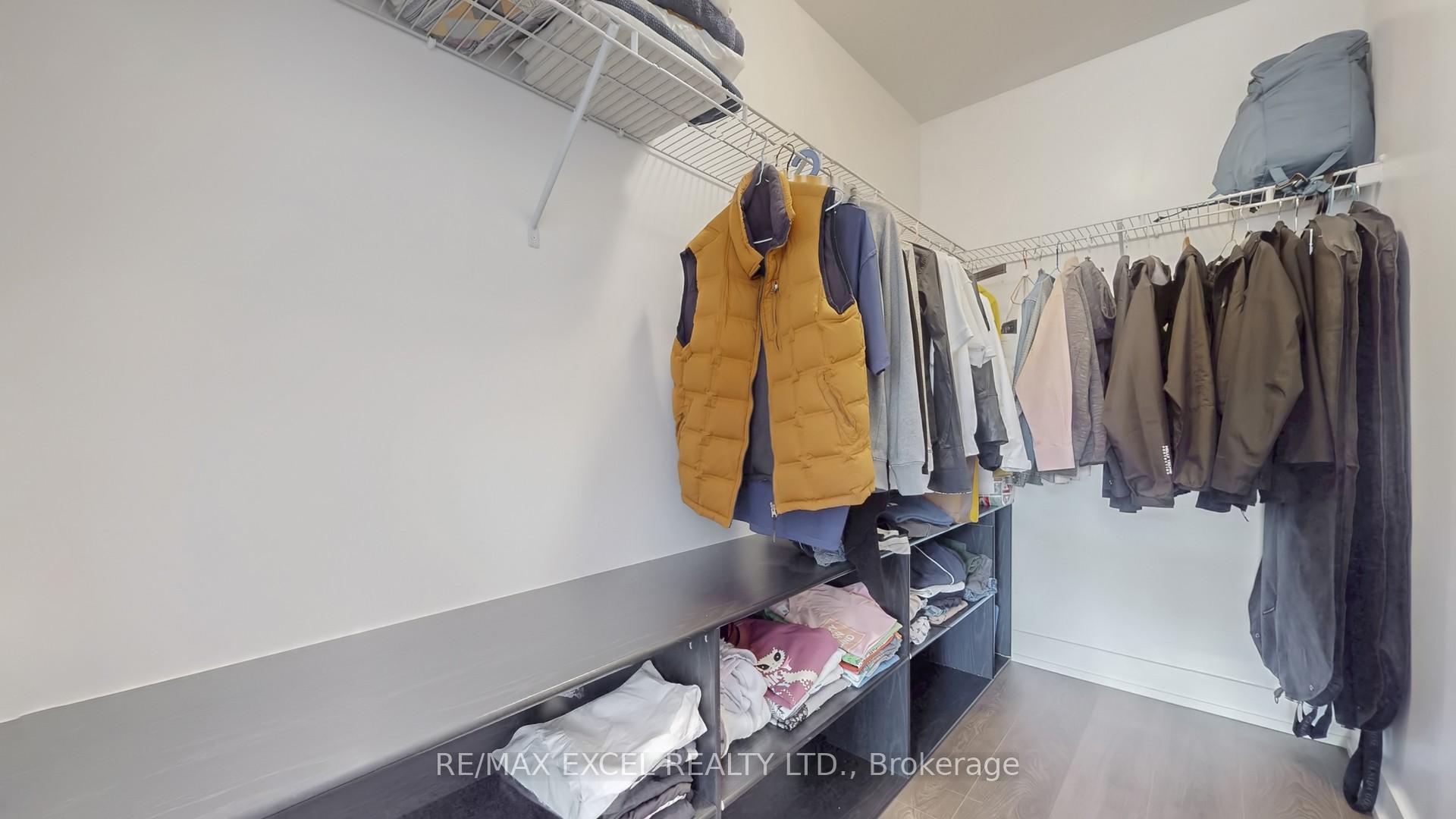 Photo 23 of Unit 219W, 268 Buchanan Drive, Markham, Unionville — HOMEH