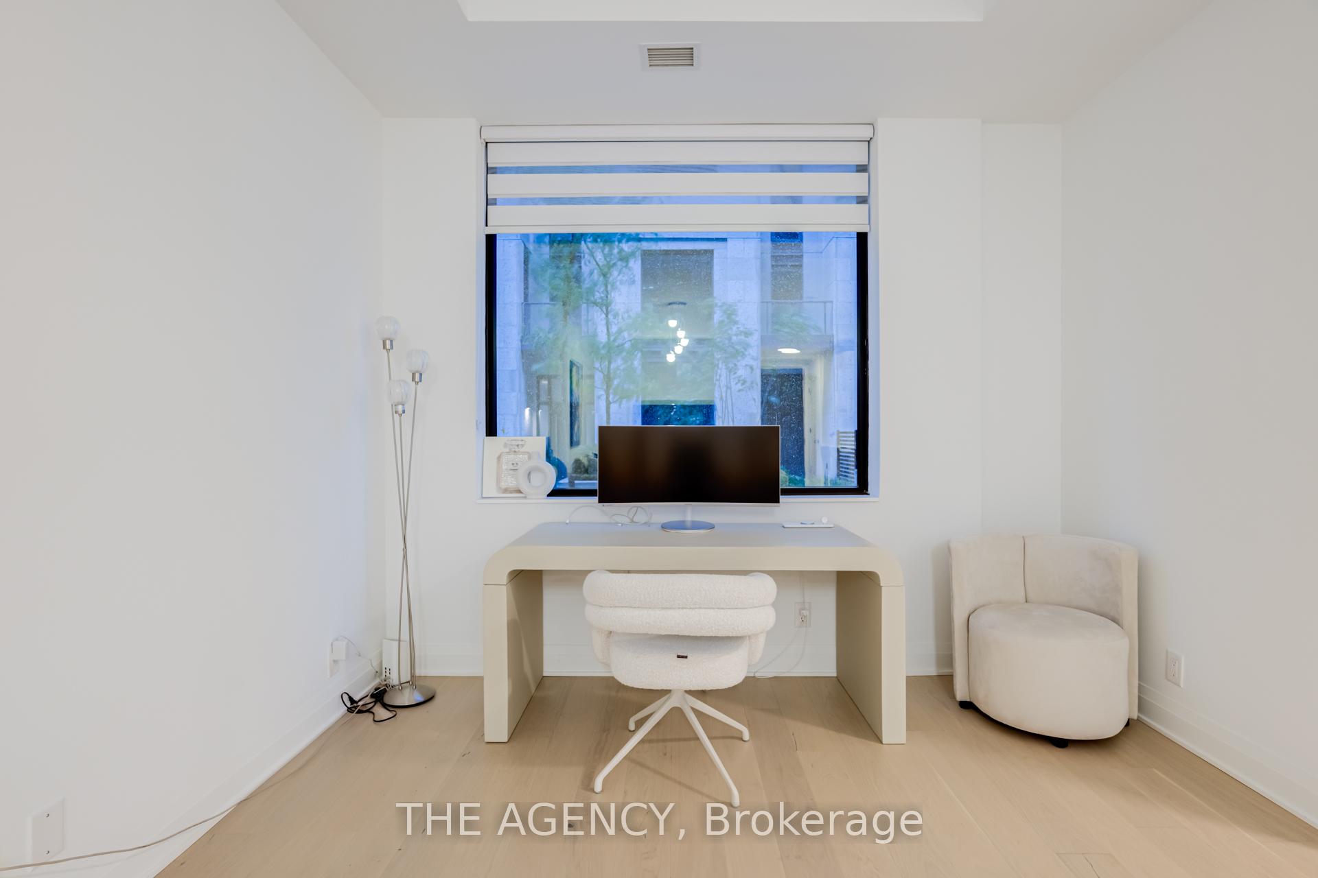 Photo 5 of Unit TH05, 33 Frederick Todd Way, Toronto, Thorncliffe Park — HOMEH