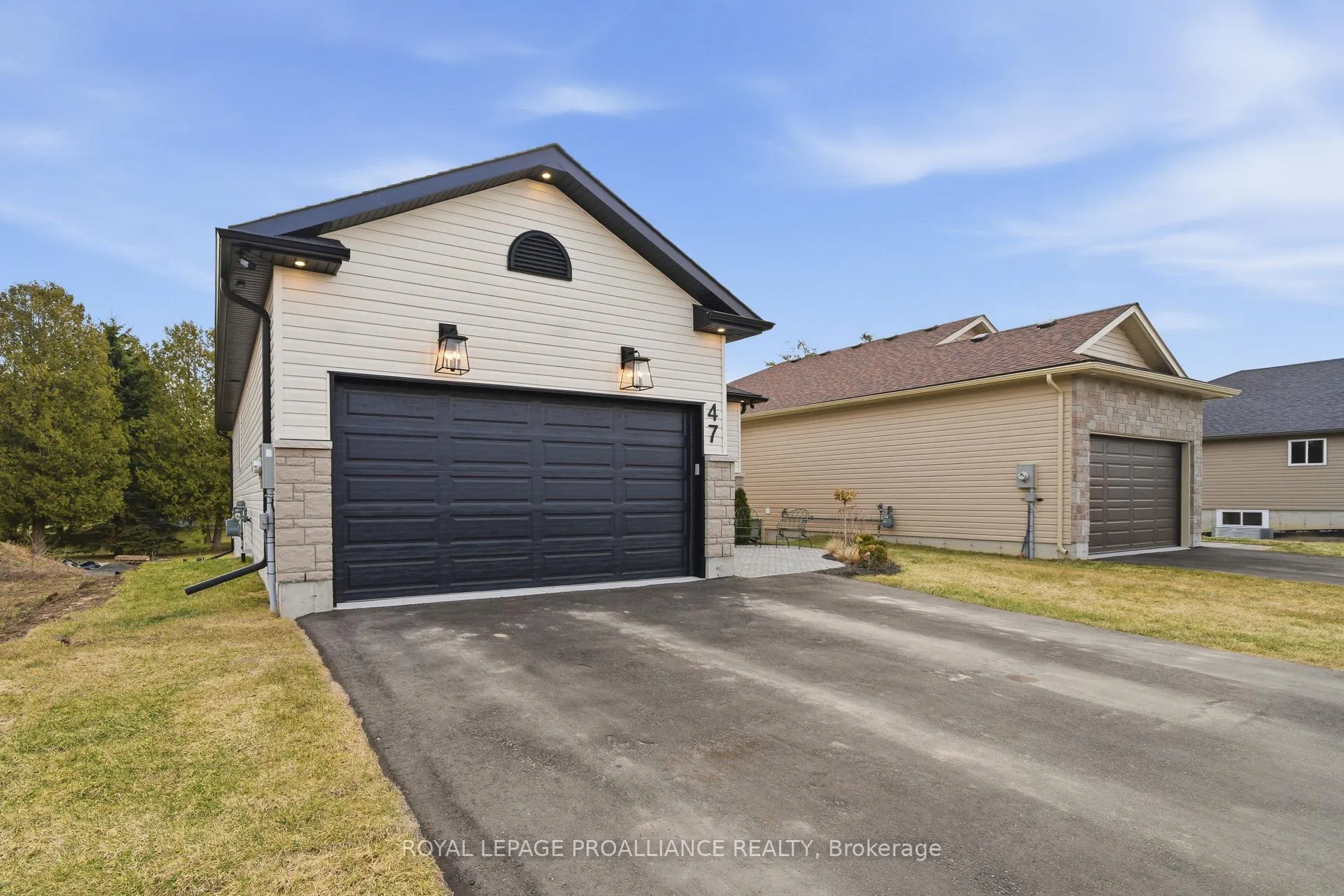 Photo 3 of 47 Clayton John Avenue, Brighton, Rural Brighton — HOMEH