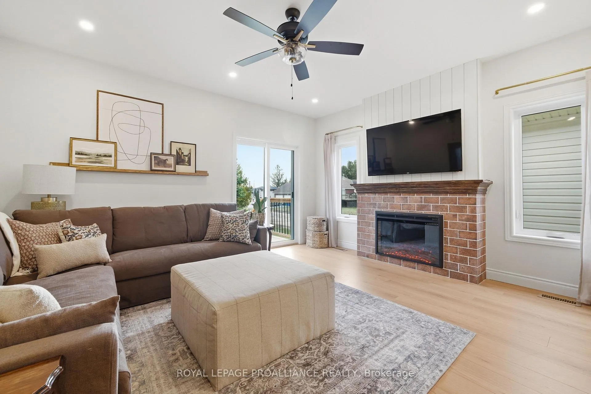 Photo 17 of 47 Clayton John Avenue, Brighton, Rural Brighton — HOMEH