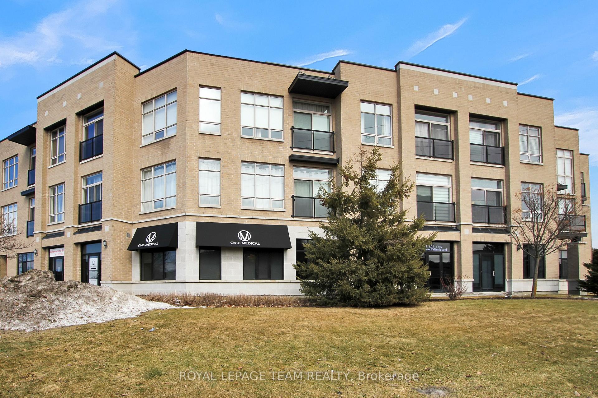 Front of Unit 301, 500 Claridge Drive