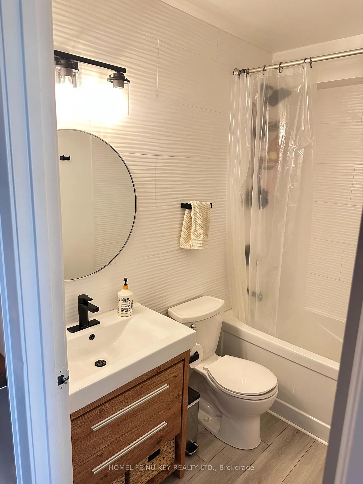 Photo 7 of Unit 417, 120 Bell Farm Road, Barrie, Alliance — HOMEH