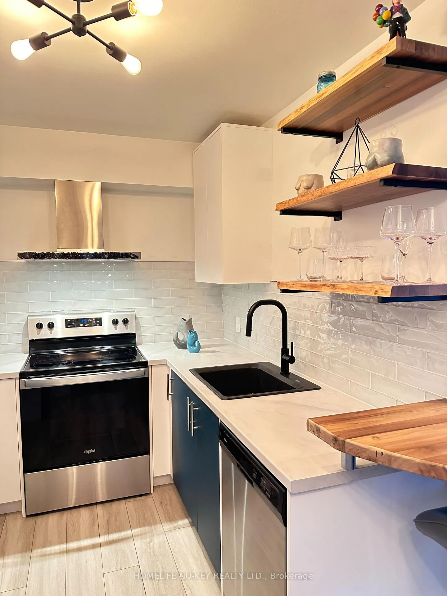 Photo 10 of Unit 417, 120 Bell Farm Road, Barrie, Alliance — HOMEH
