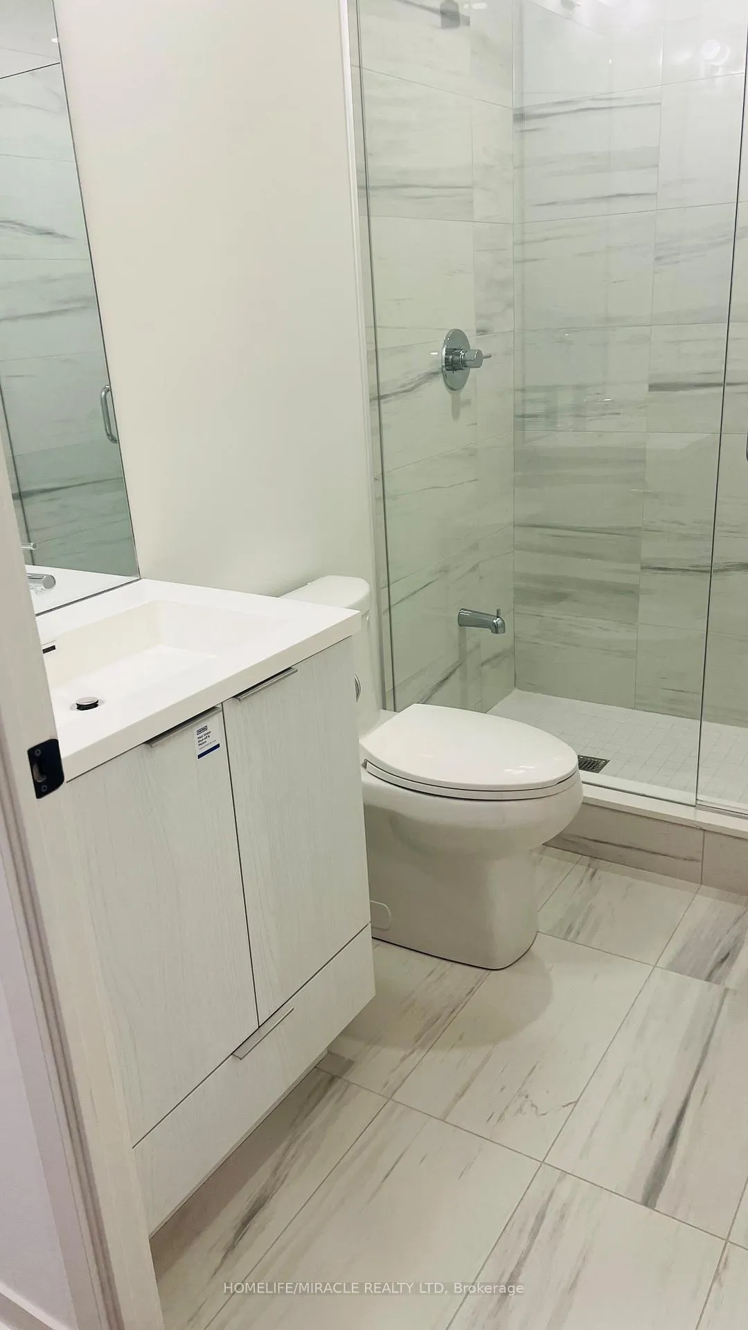 Photo 21 of Unit 2301, 8 Interchange Way, Vaughan, Vaughan Corporate Centre — HOMEH