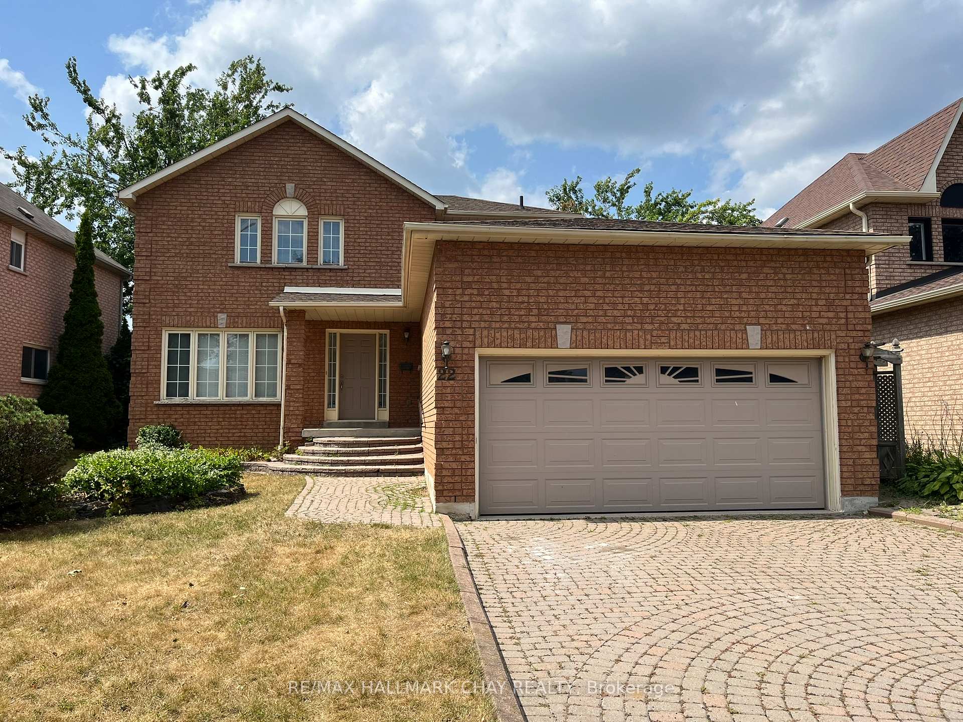 Photo 1 of 22 Stroud Place, Barrie, Holly — HOMEH