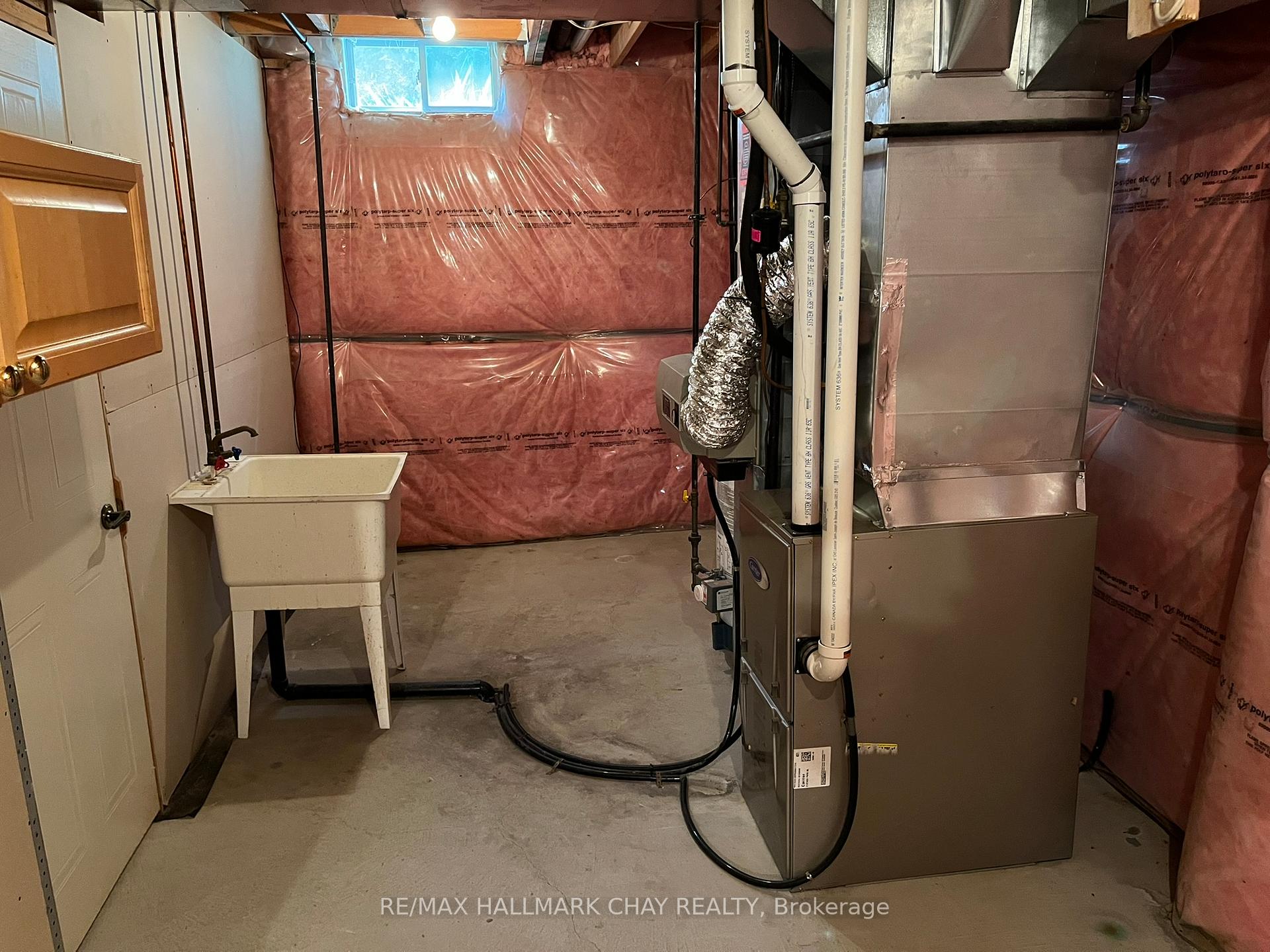 Photo 23 of 22 Stroud Place, Barrie, Holly — HOMEH