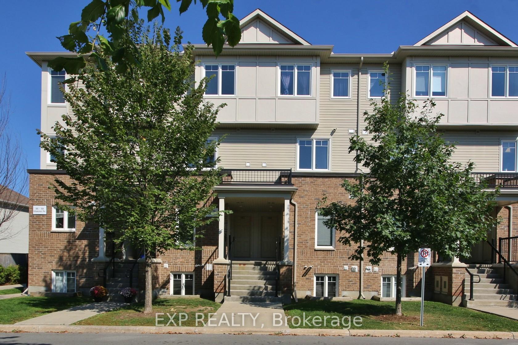 Front of Unit 57, 162 Urbancrest Private