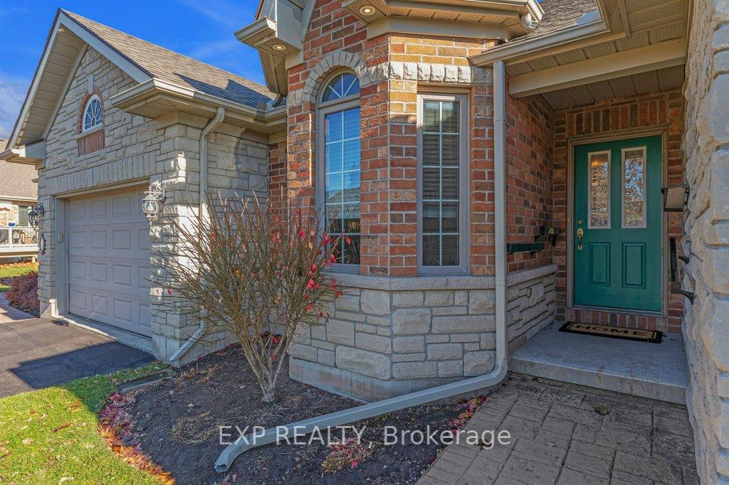 Photo 3 of Unit 21, 25 Heartwood Drive, Belleville, Belleville Ward — HOMEH