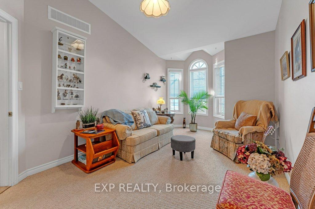 Photo 6 of Unit 21, 25 Heartwood Drive, Belleville, Belleville Ward — HOMEH