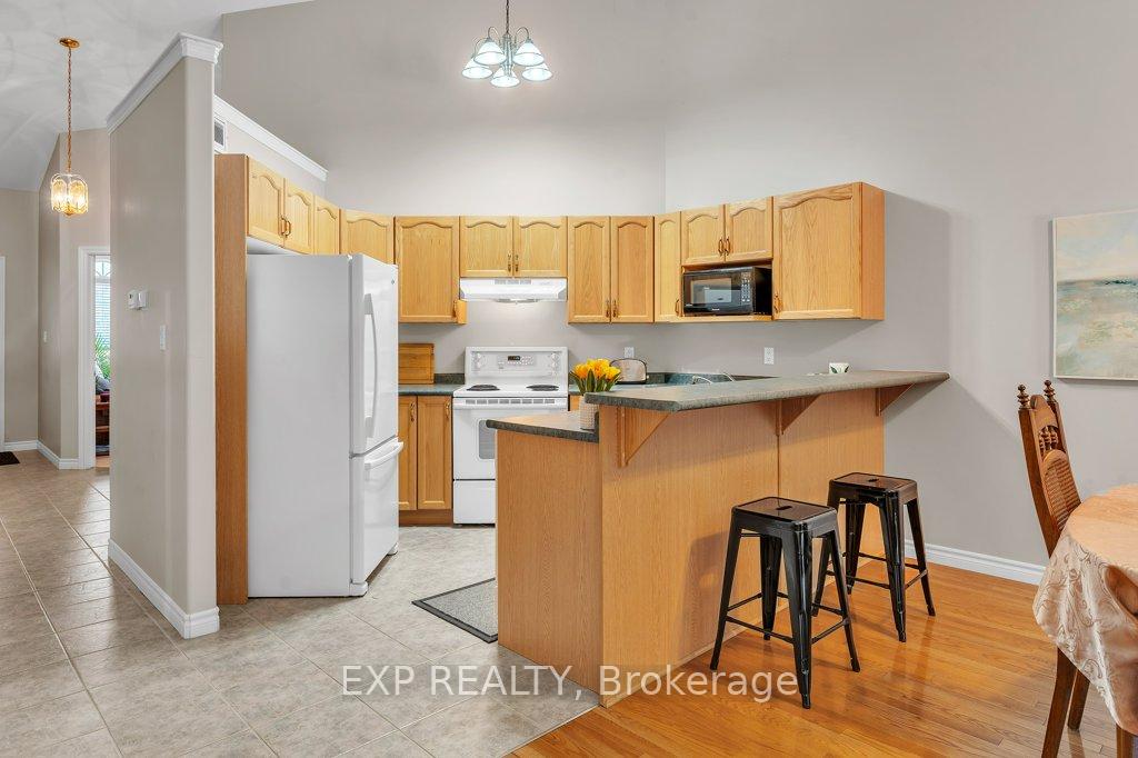 Photo 7 of Unit 21, 25 Heartwood Drive, Belleville, Belleville Ward — HOMEH