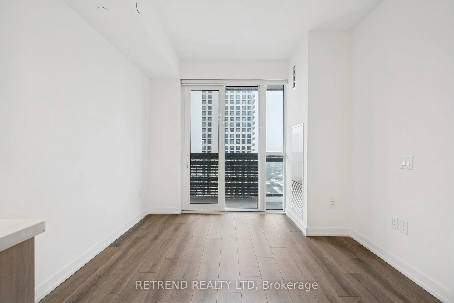 Photo 24 of Unit 2502, 39 Roehampton Avenue, Toronto, Mount Pleasant West — HOMEH