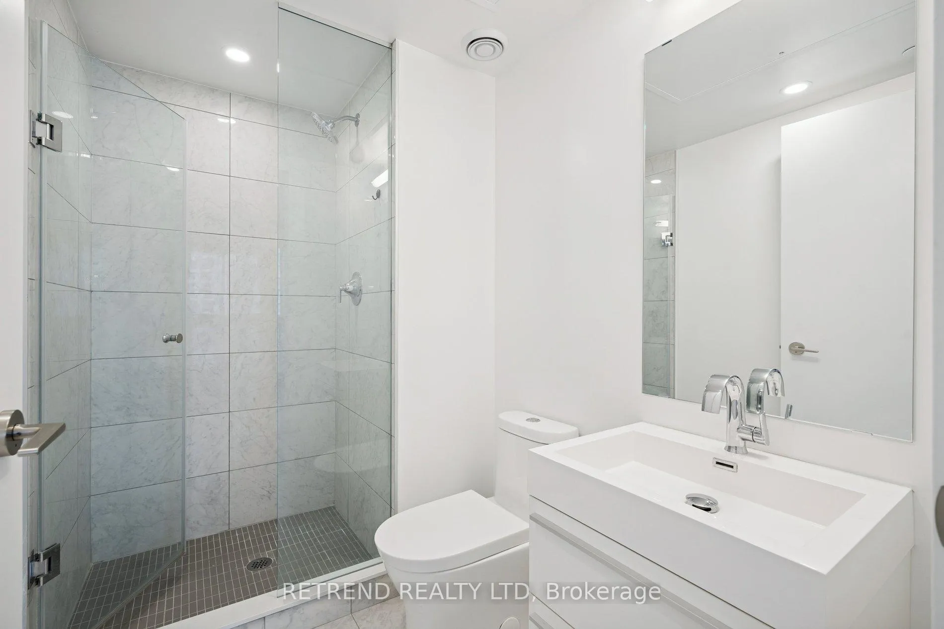 Photo 34 of Unit 2502, 39 Roehampton Avenue, Toronto, Mount Pleasant West — HOMEH