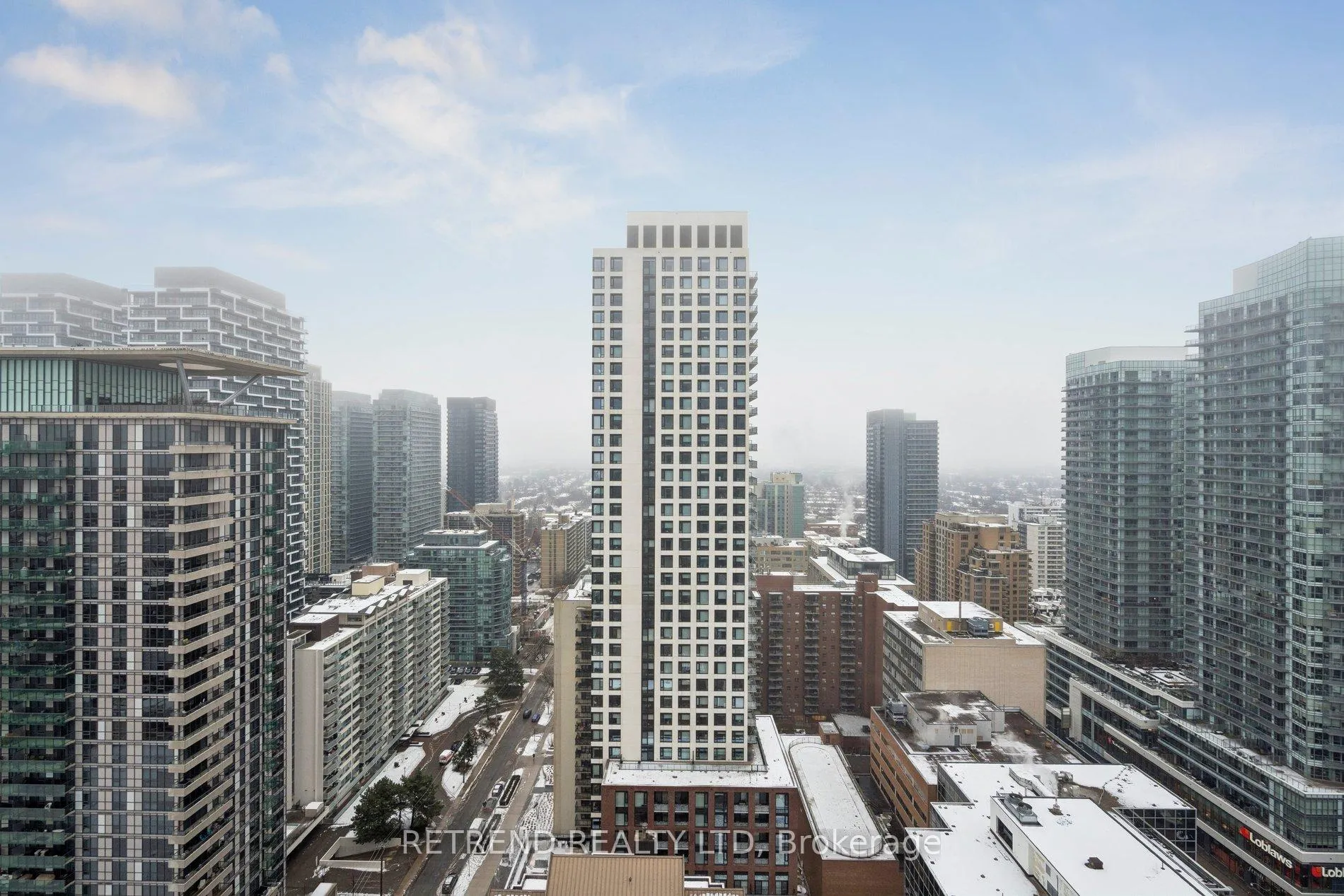 Photo 39 of Unit 2502, 39 Roehampton Avenue, Toronto, Mount Pleasant West — HOMEH