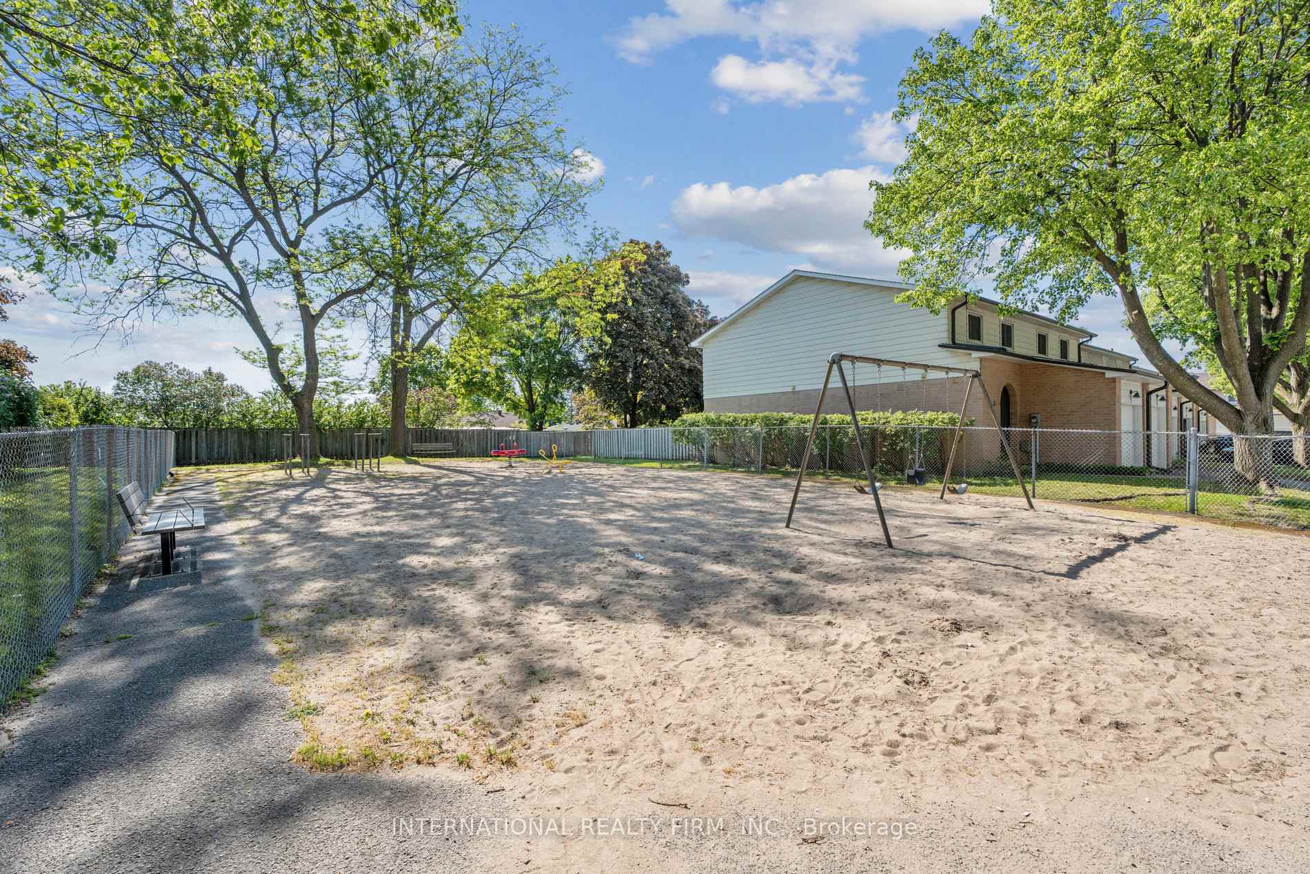 Photo 50 of Unit 3, 2 Bernick Drive, Barrie, Grove East — HOMEH