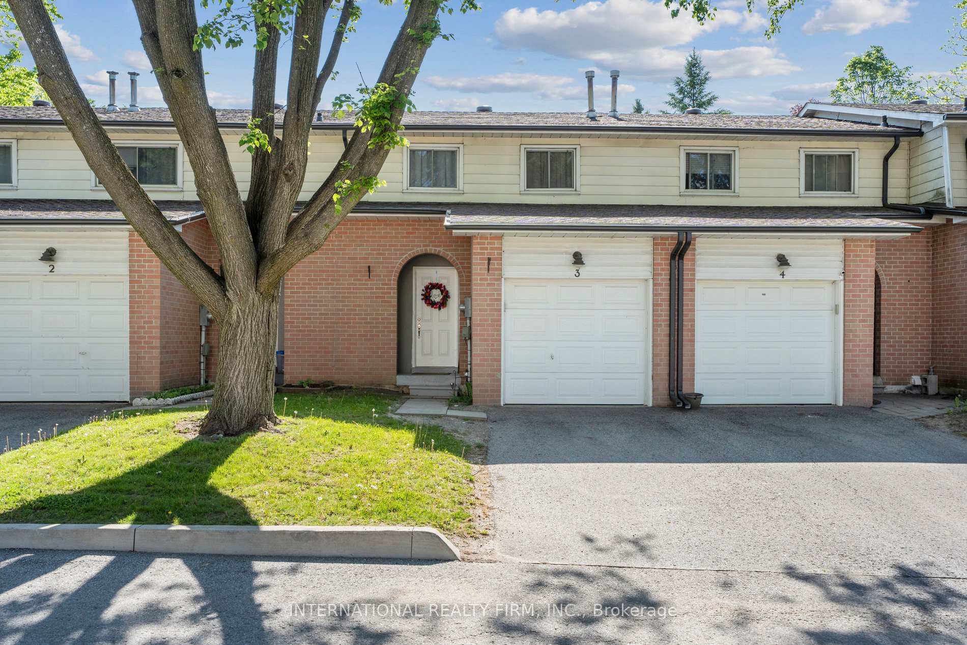 Photo 1 of Unit 3, 2 Bernick Drive, Barrie, Grove East — HOMEH