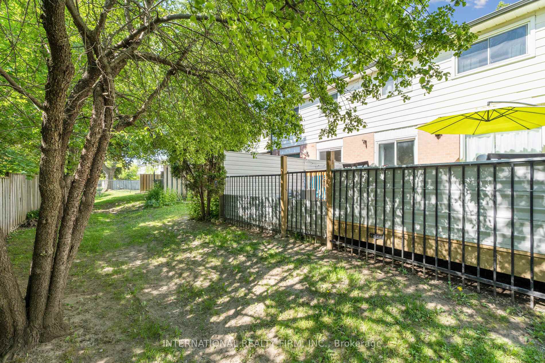 Photo 42 of Unit 3, 2 Bernick Drive, Barrie, Grove East — HOMEH