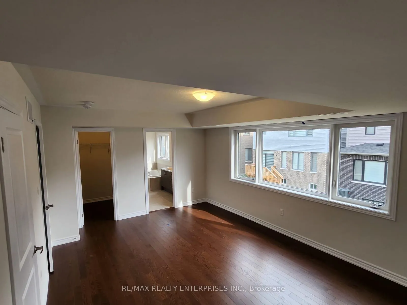 Photo 10 of Unit 1, 140 Nottingham Road, Barrie, Rural Barrie Southeast — HOMEH
