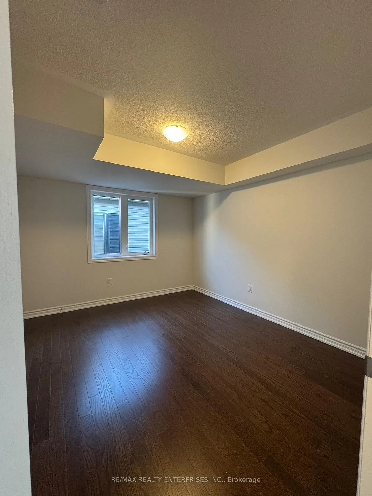 Photo 12 of Unit 1, 140 Nottingham Road, Barrie, Rural Barrie Southeast — HOMEH