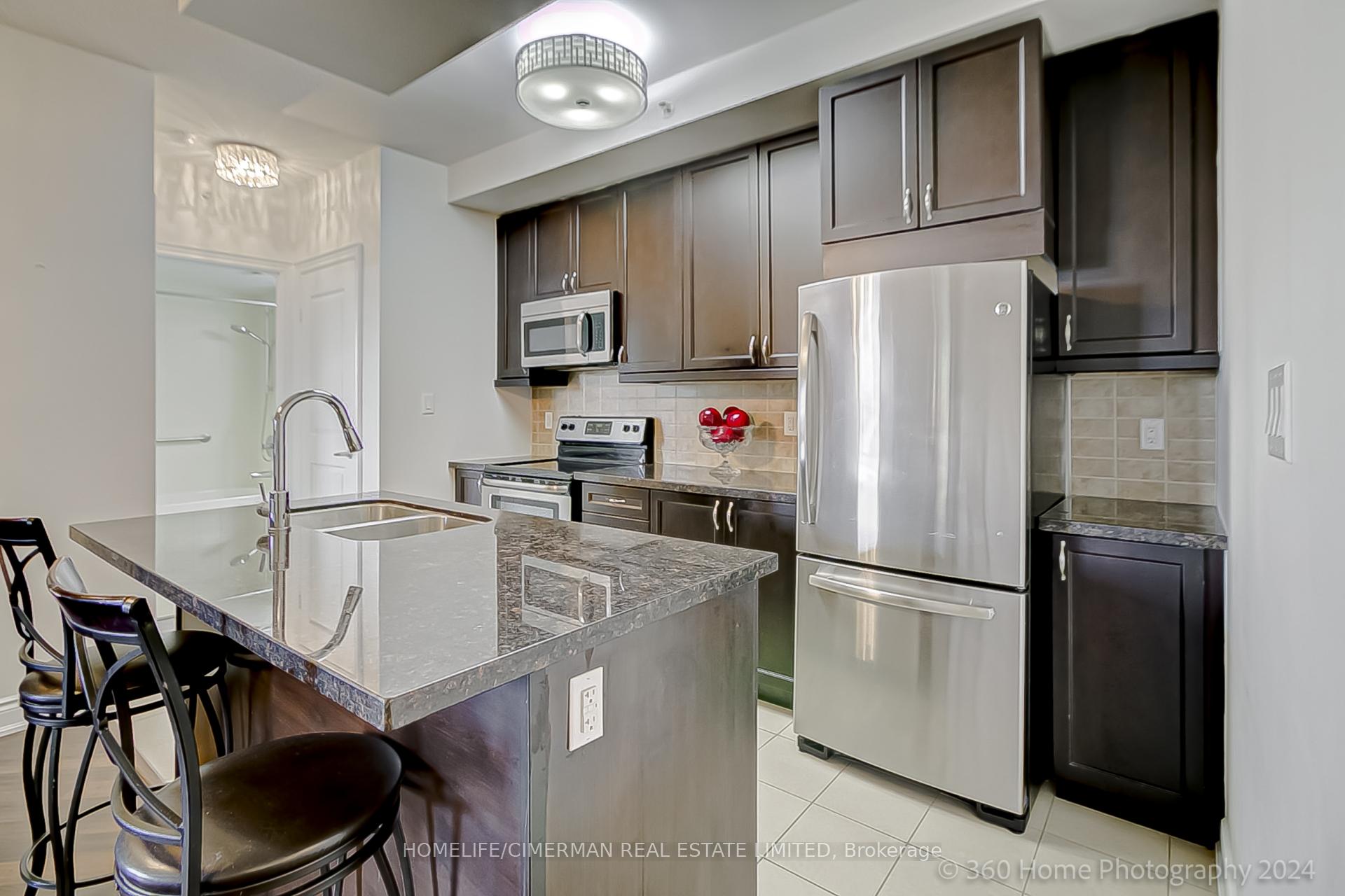 Photo 7 of Unit 216, 2396 Major Mackenzie Drive, Vaughan, Maple — HOMEH