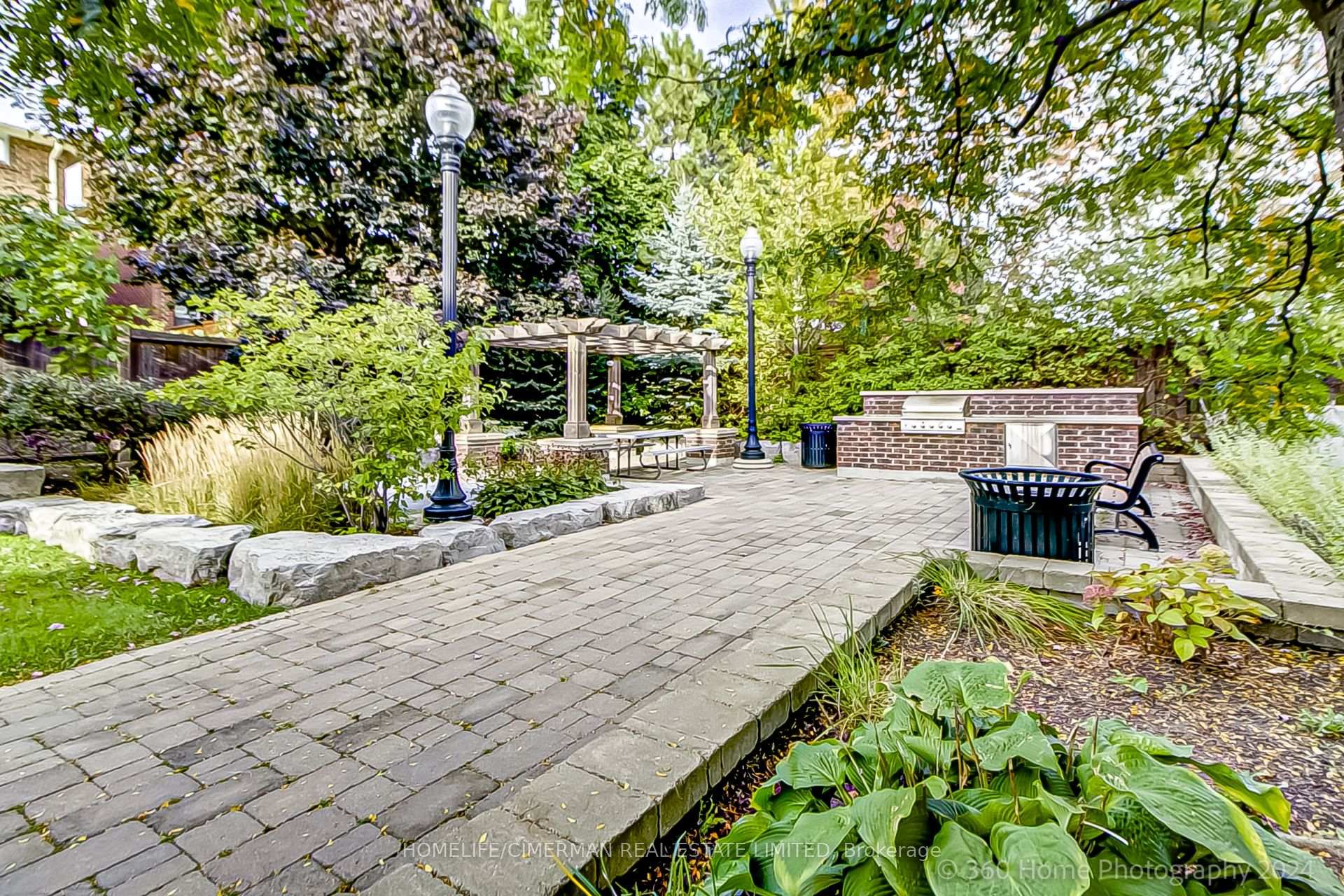 Photo 25 of Unit 216, 2396 Major Mackenzie Drive, Vaughan, Maple — HOMEH