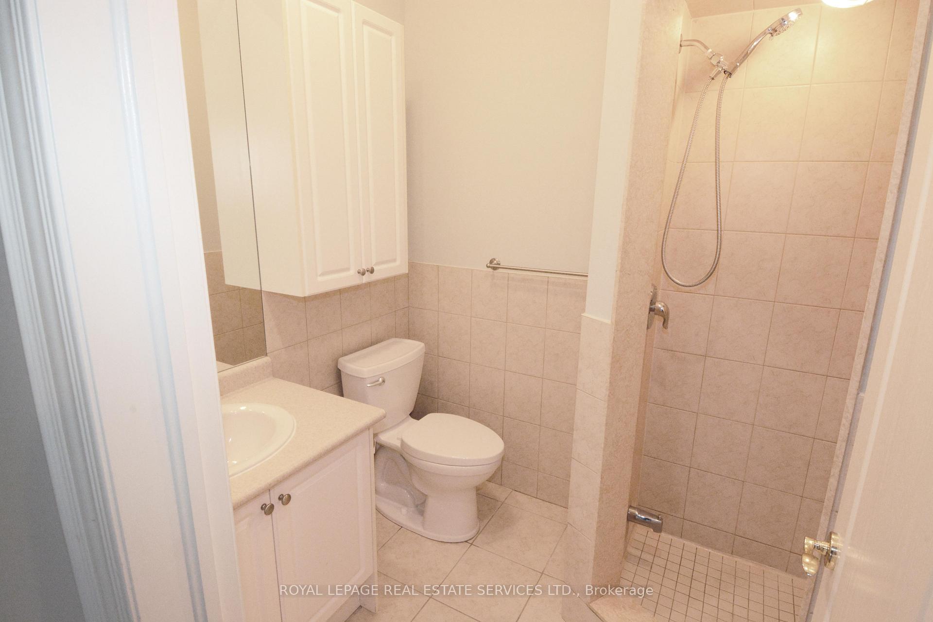 Photo 34 of Unit 204, 10504 Islington Avenue, Vaughan, Kleinburg — HOMEH