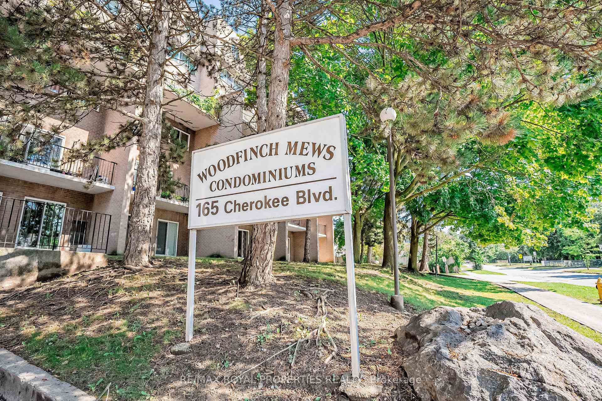 Photo 2 of Unit 297, 165 Cherokee Boulevard, North York, Pleasant View — HOMEH