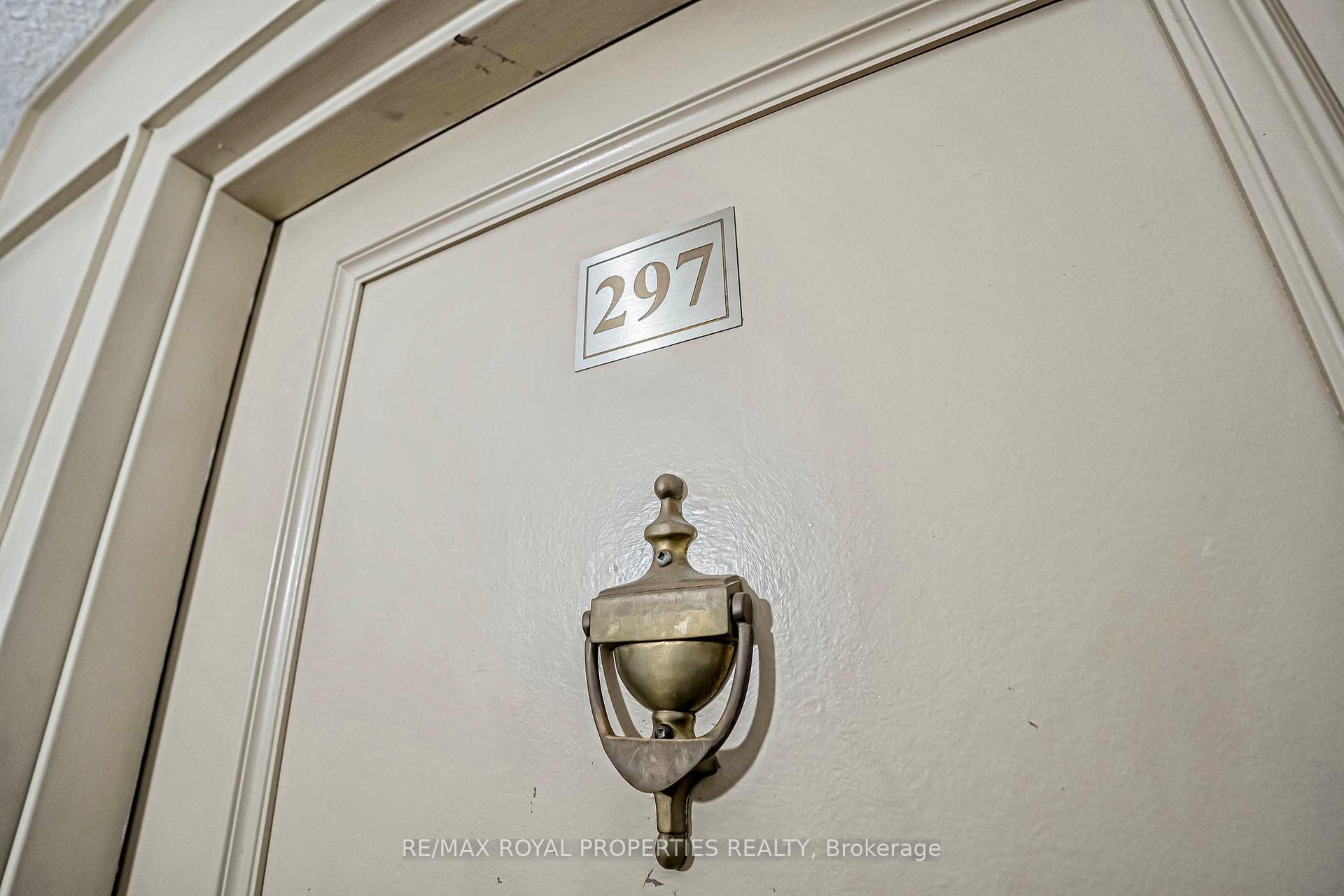 Photo 5 of Unit 297, 165 Cherokee Boulevard, North York, Pleasant View — HOMEH