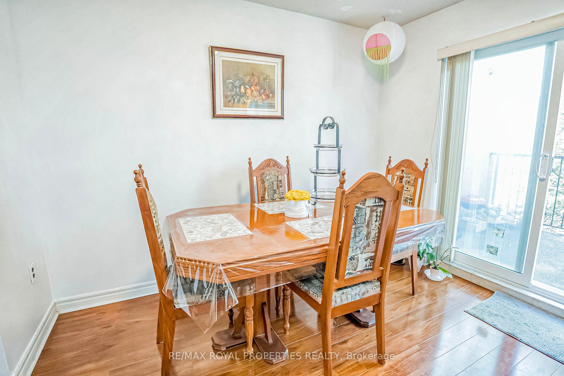 Photo 13 of Unit 297, 165 Cherokee Boulevard, North York, Pleasant View — HOMEH