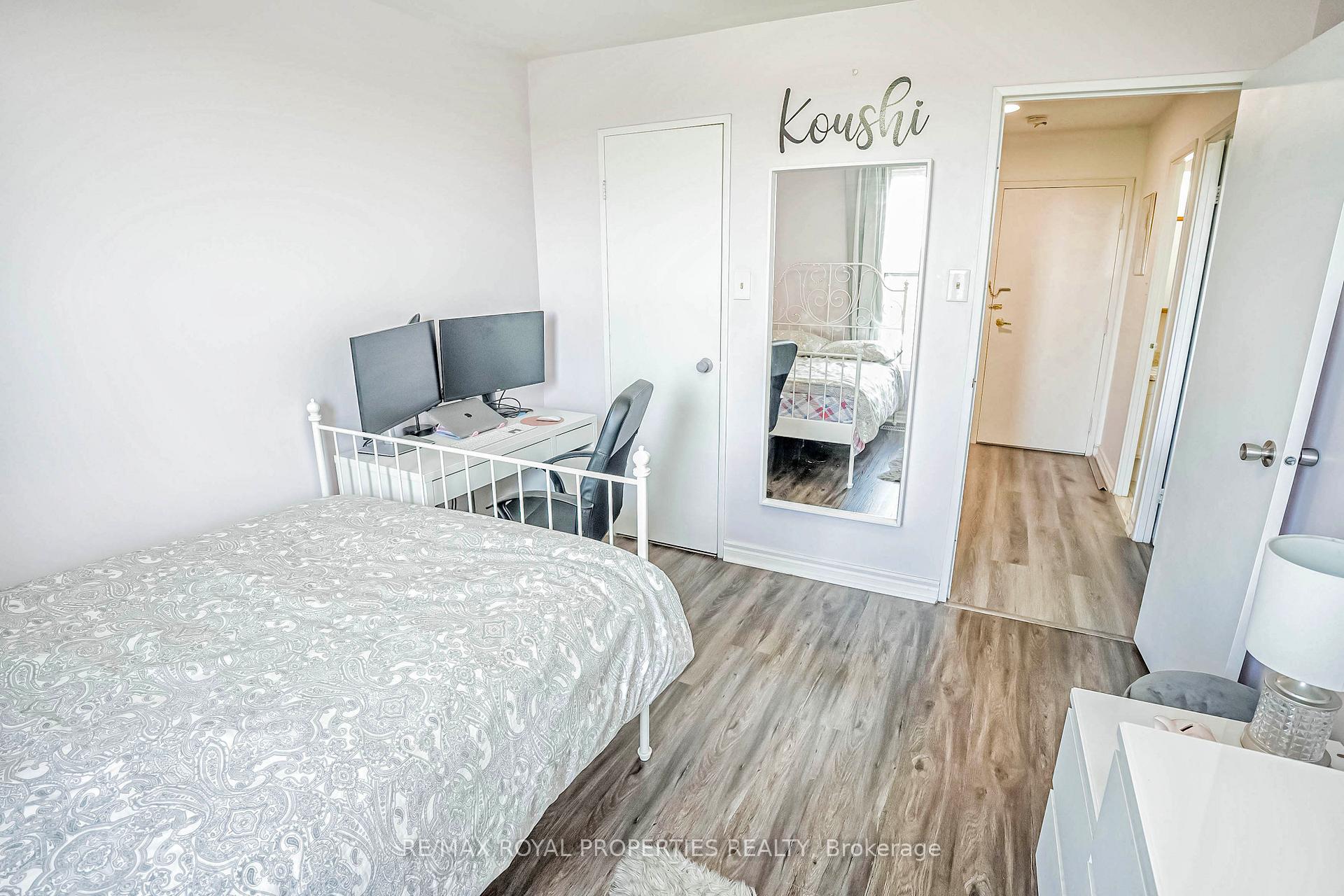Photo 25 of Unit 297, 165 Cherokee Boulevard, North York, Pleasant View — HOMEH
