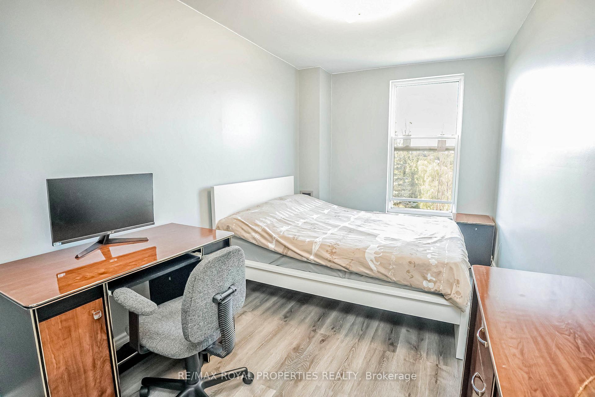 Photo 26 of Unit 297, 165 Cherokee Boulevard, North York, Pleasant View — HOMEH