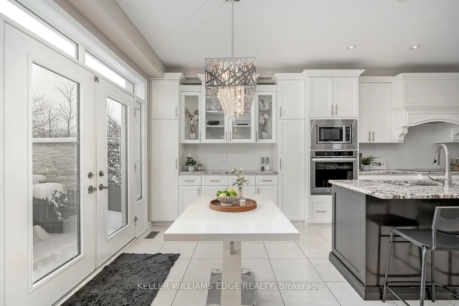 Photo 19 of 168 Echovalley Drive, Hamilton, Stoney Creek Mountain — HOMEH